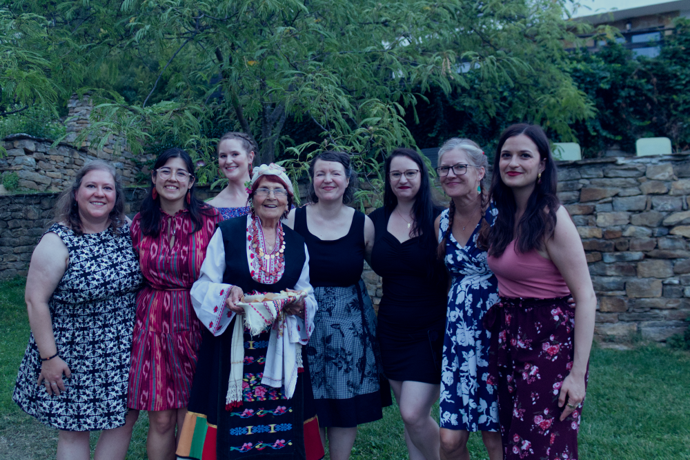 Photo by Luba Maznova