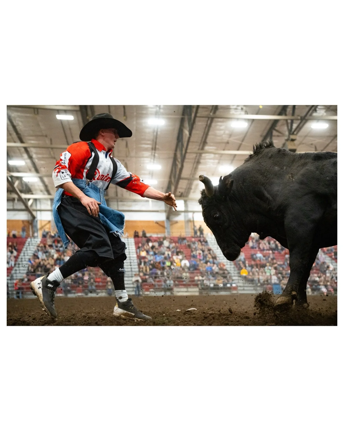 Lelo Garcia and Andrew Mellencamp

Shot at the Huron PRCA Rodeo 

#rodeo #bullriding #bullfighting #rodeophotography #southdakota