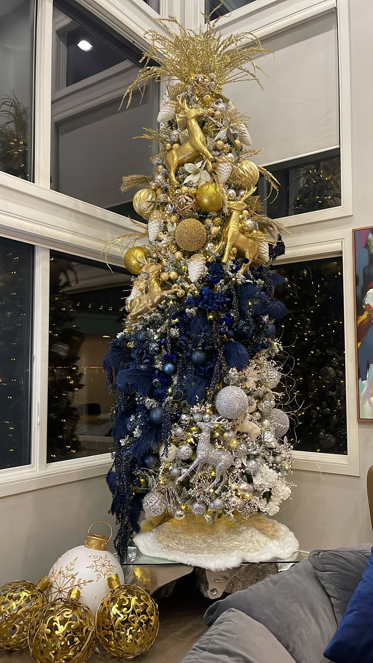 15Ft- Each towering tree is a masterpiece 