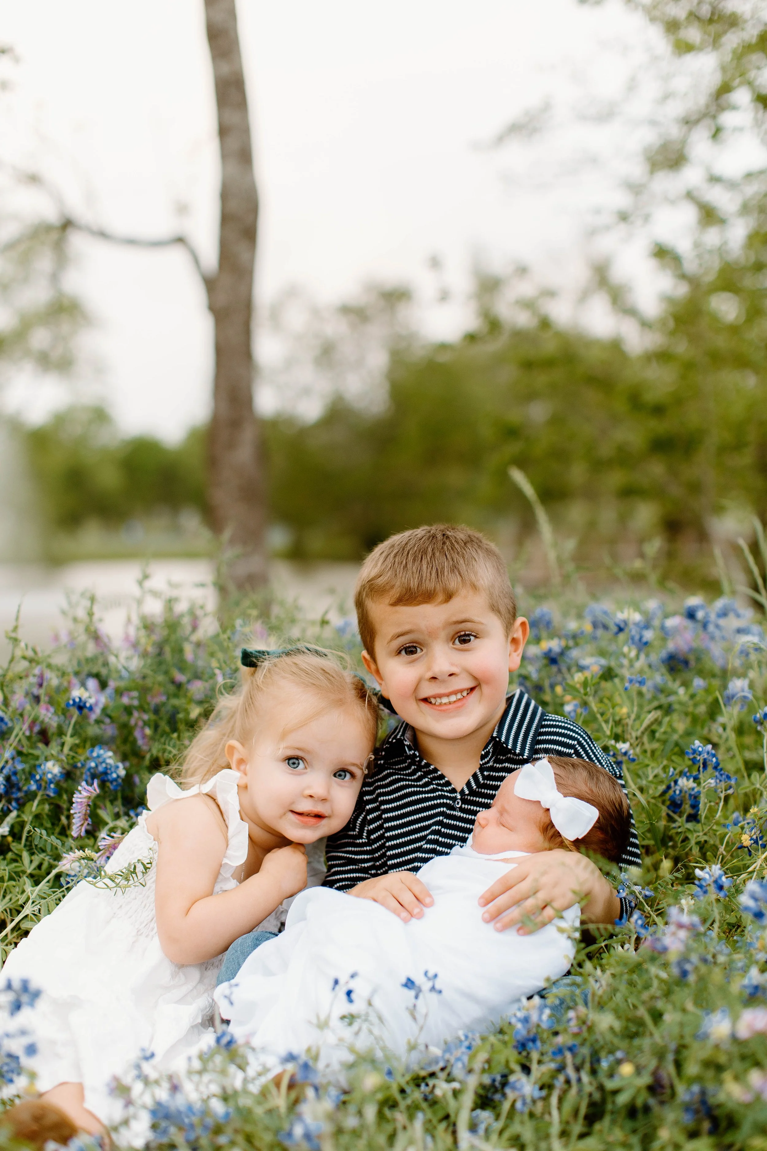 bluebonnets, bluebonnet mini session, spring mini session, mayfield photographs, family, couple, kids, photoshoot, photographer, conroe Texas, willis Texas, flowers, sunset