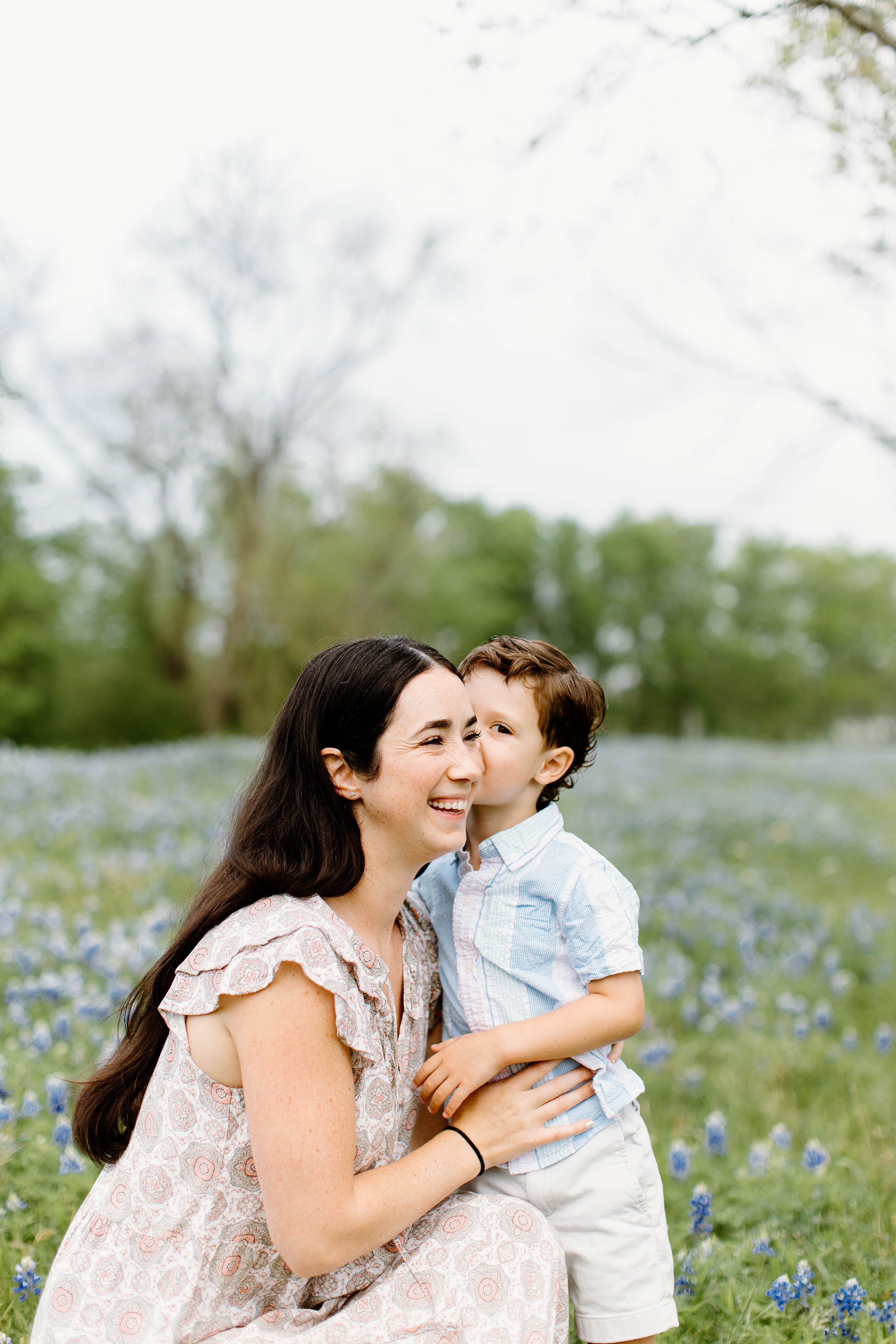 bluebonnets, bluebonnet mini session, spring mini session, mayfield photographs, family, couple, kids, photoshoot, photographer, conroe Texas, willis Texas, flowers, sunset