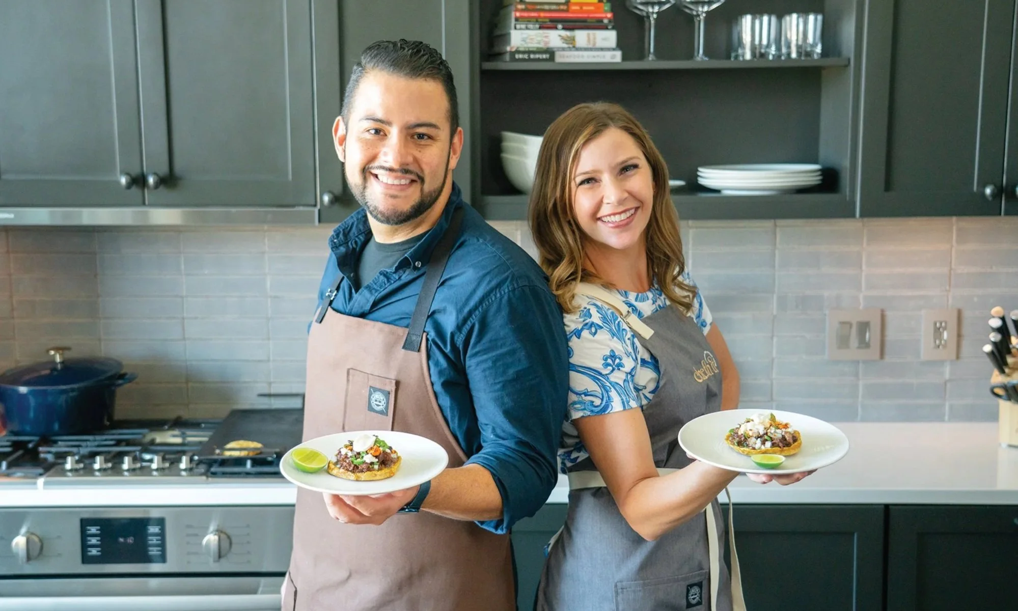 Episode 7: Chef Erasmo Casiano, Xiquita Restaurante 7 Bar - Barbacoa Casera Sopes
