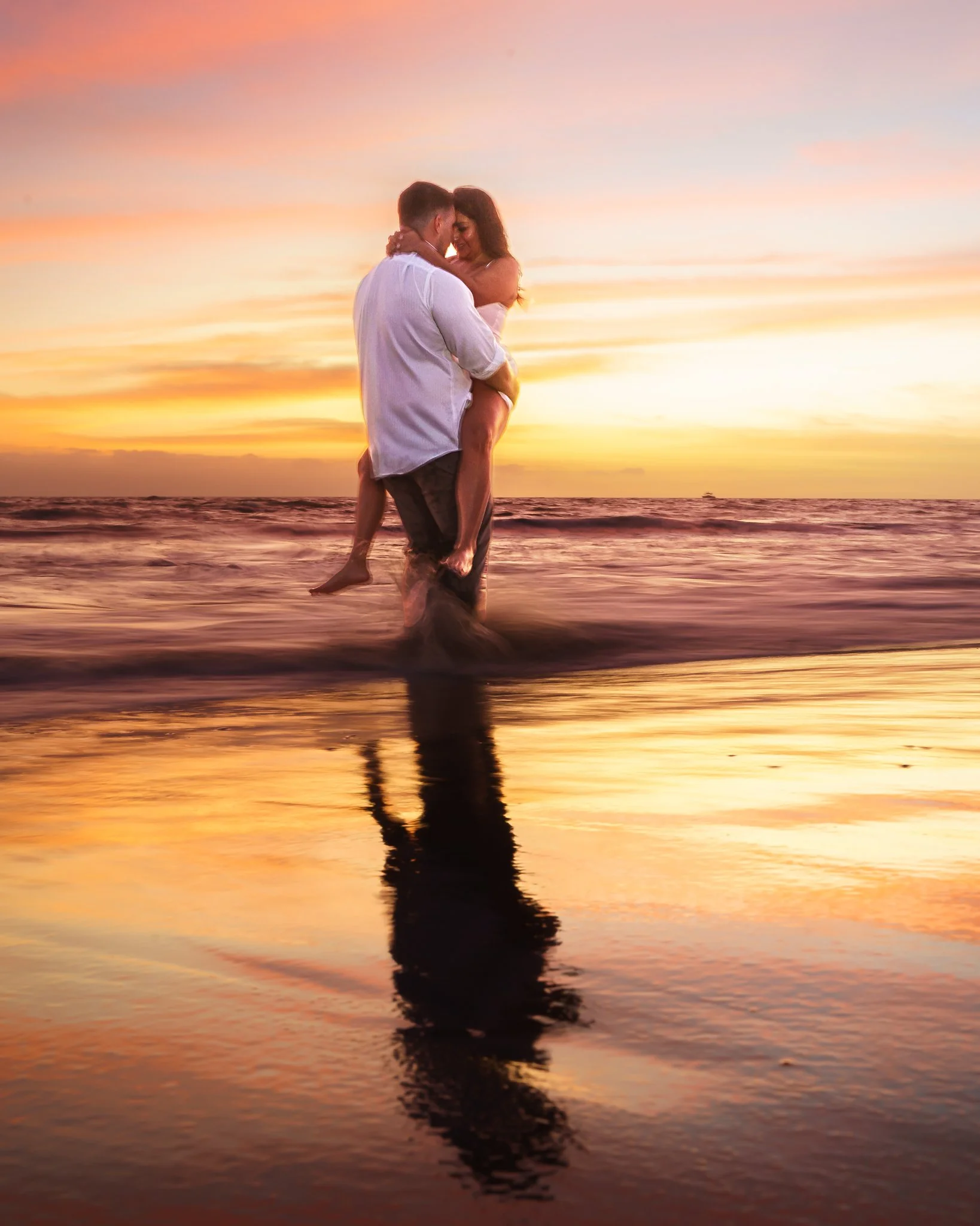 engagement-photographer-sunset.jpg