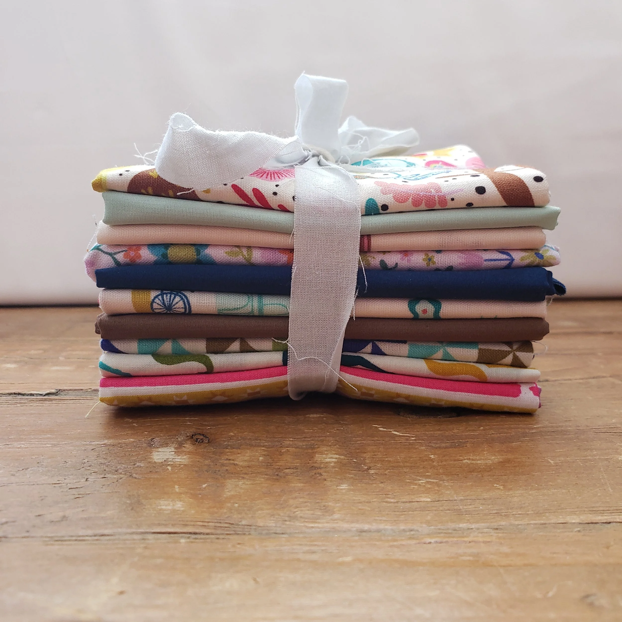 Pop of Color -  Fat Quarter Bundle