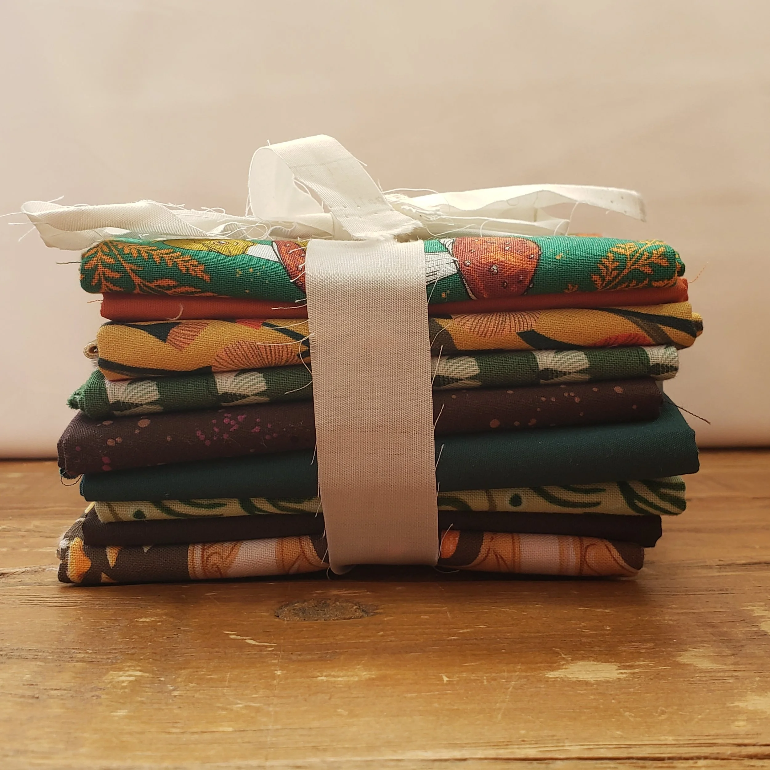 Curio Cabinet - Fat Quarter Bundle