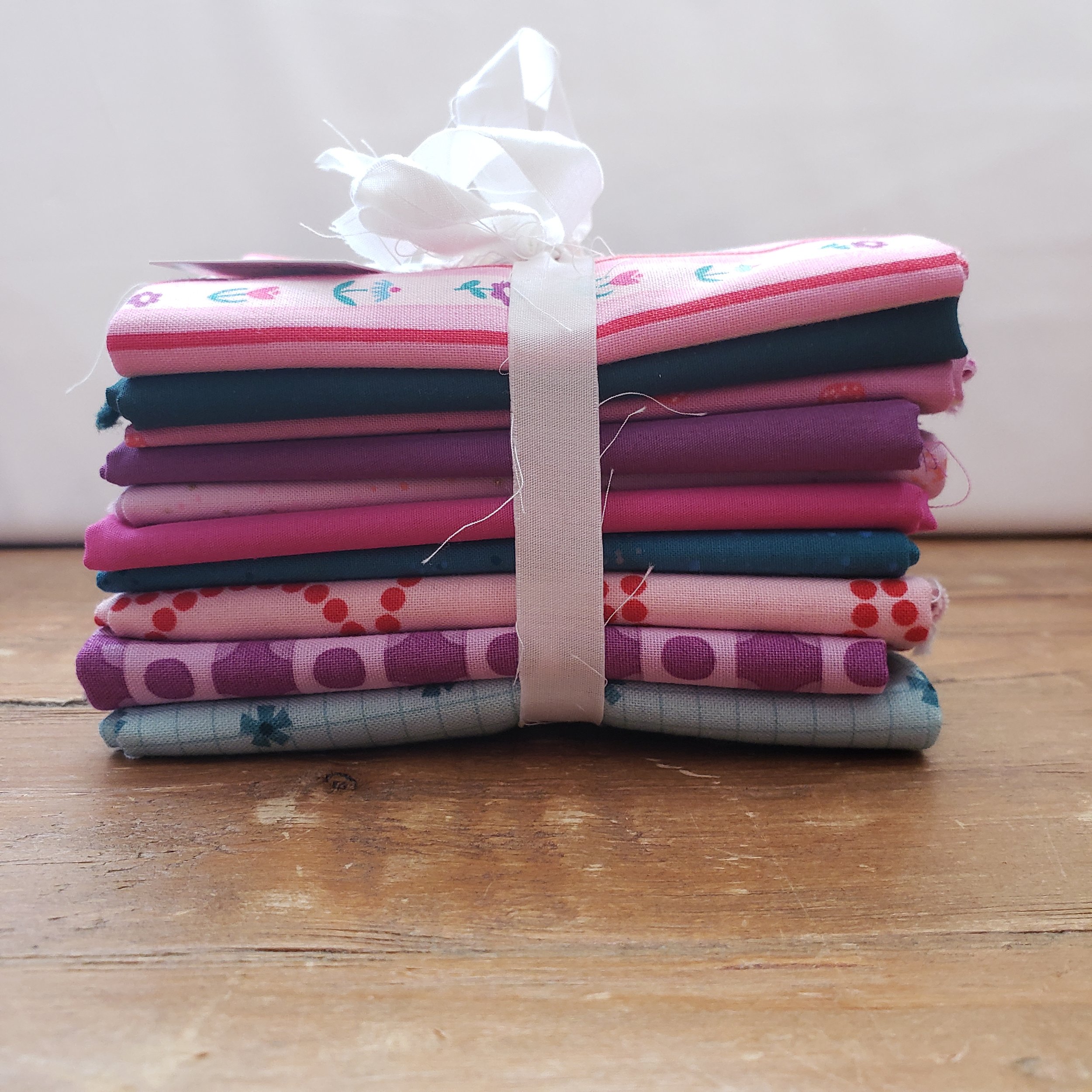 Bavarian Rose -  Fat Quarter Bundle
