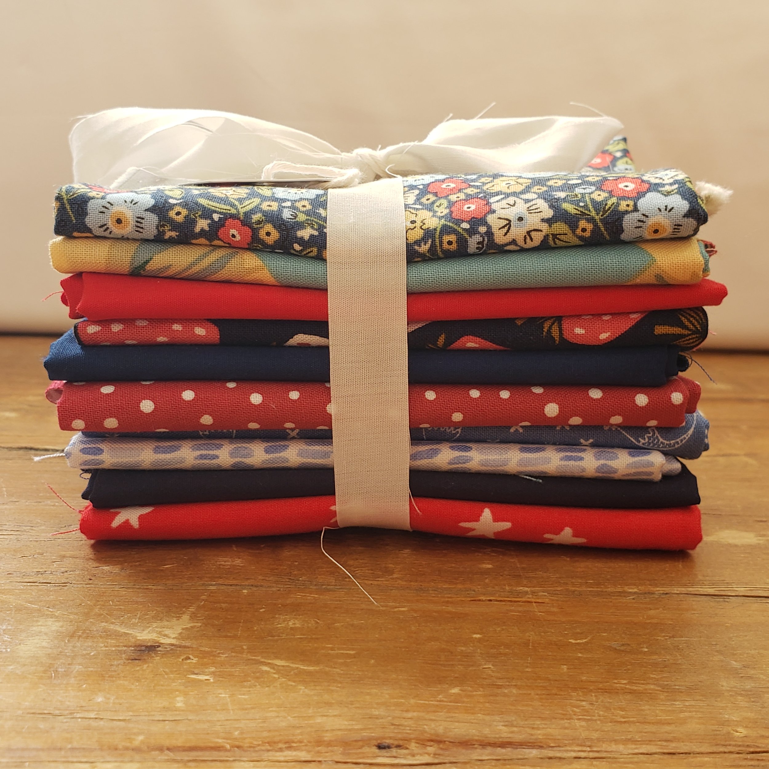 Americana - Fat Quarter Bundle