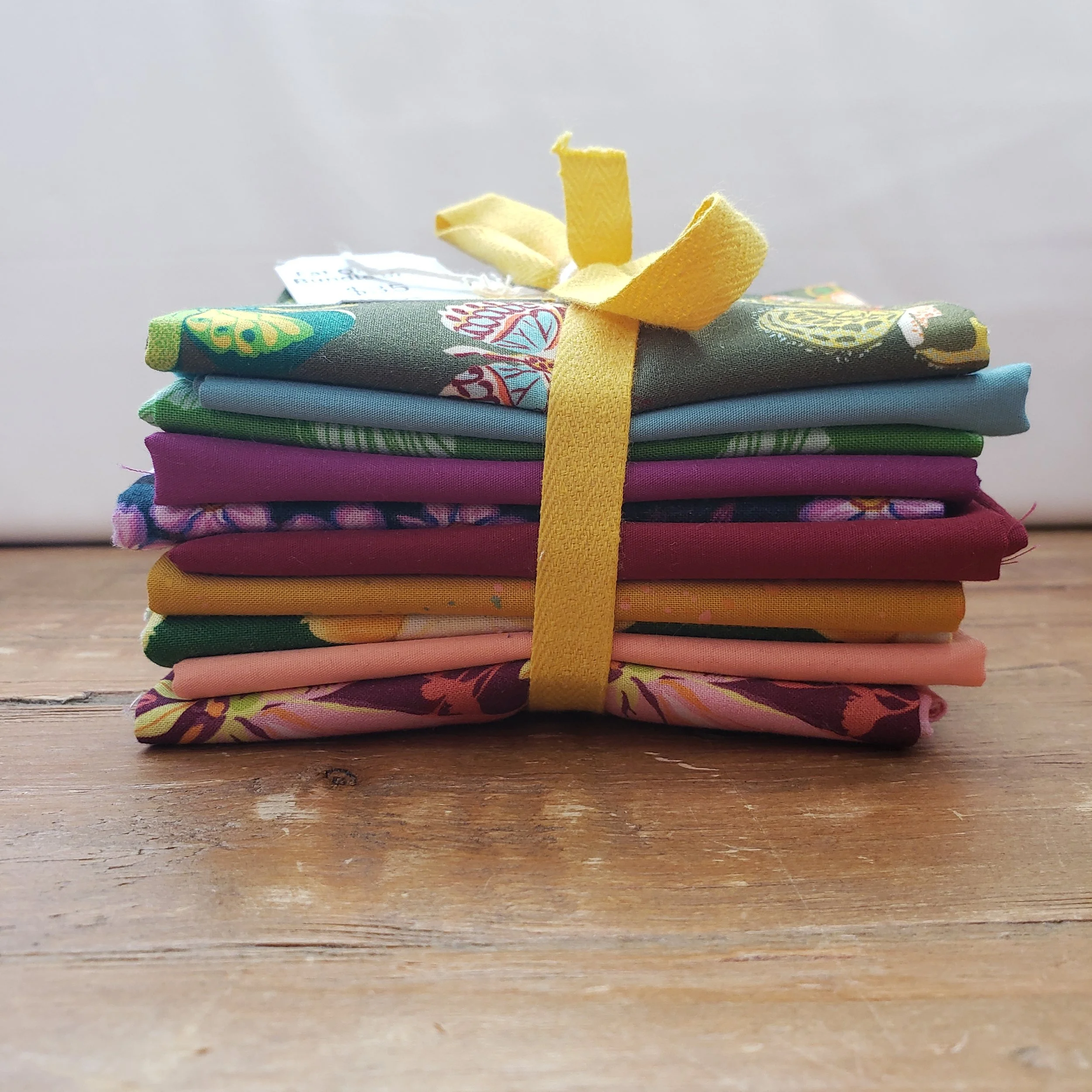 Bugs and Buds -  Fat Quarter Bundle