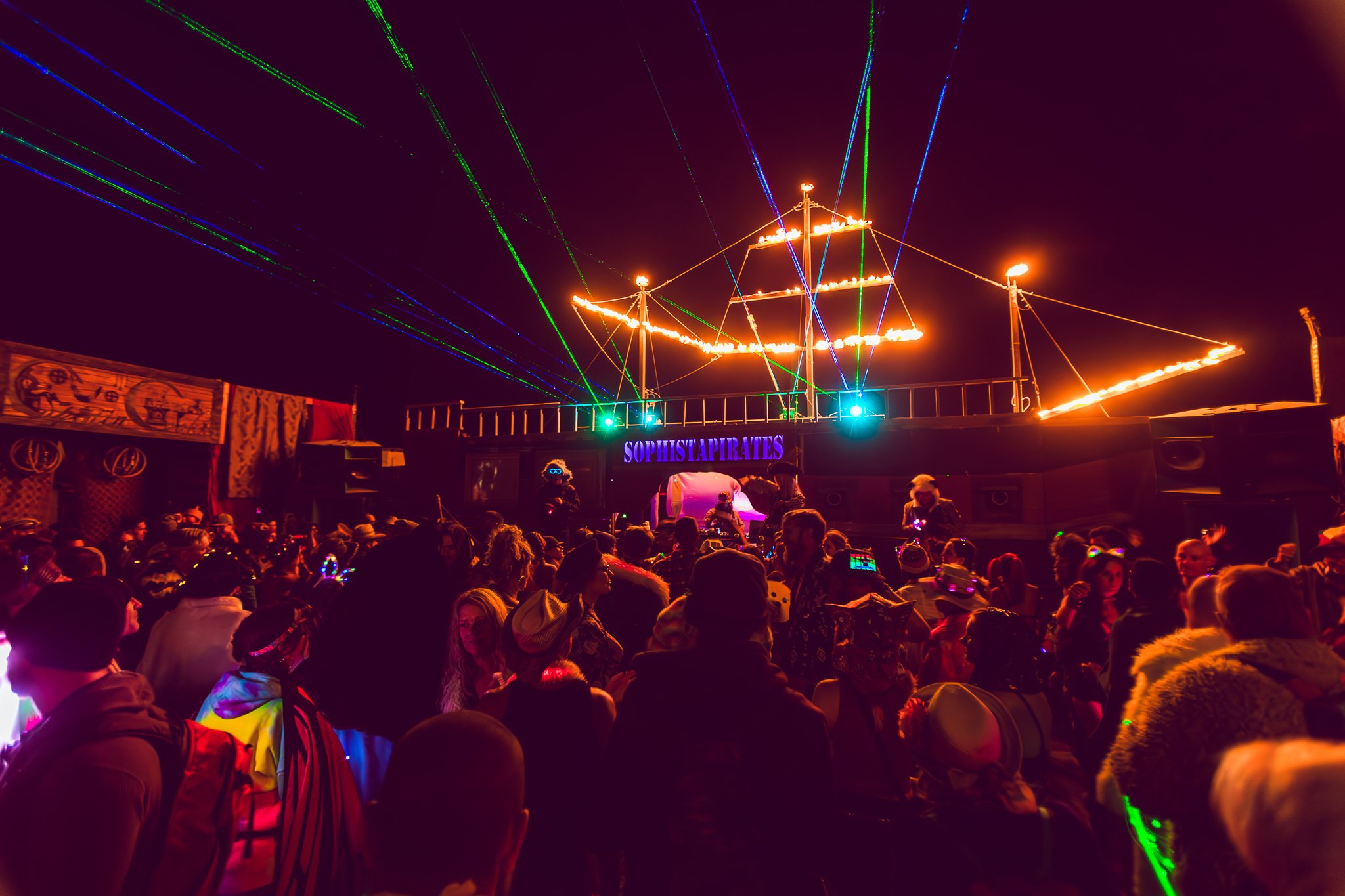 The decks don&rsquo;t fill themselves. 🔊

We&rsquo;re looking for DJs to join us at SophistaPirate Cove for Element 11 and @burningman.  From daytime selectors to late-night captains steering the ship into sunrise. 🏴&zwj;☠️

If you want to play abo