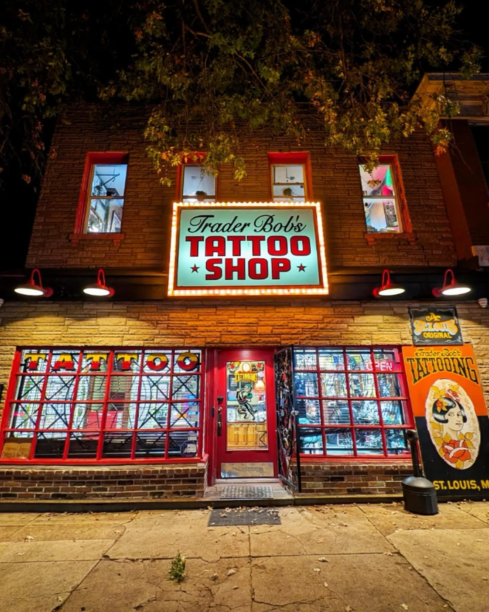 We open at noon and accept walk ins every single day, your design or ours. What are you waiting for? 🔥