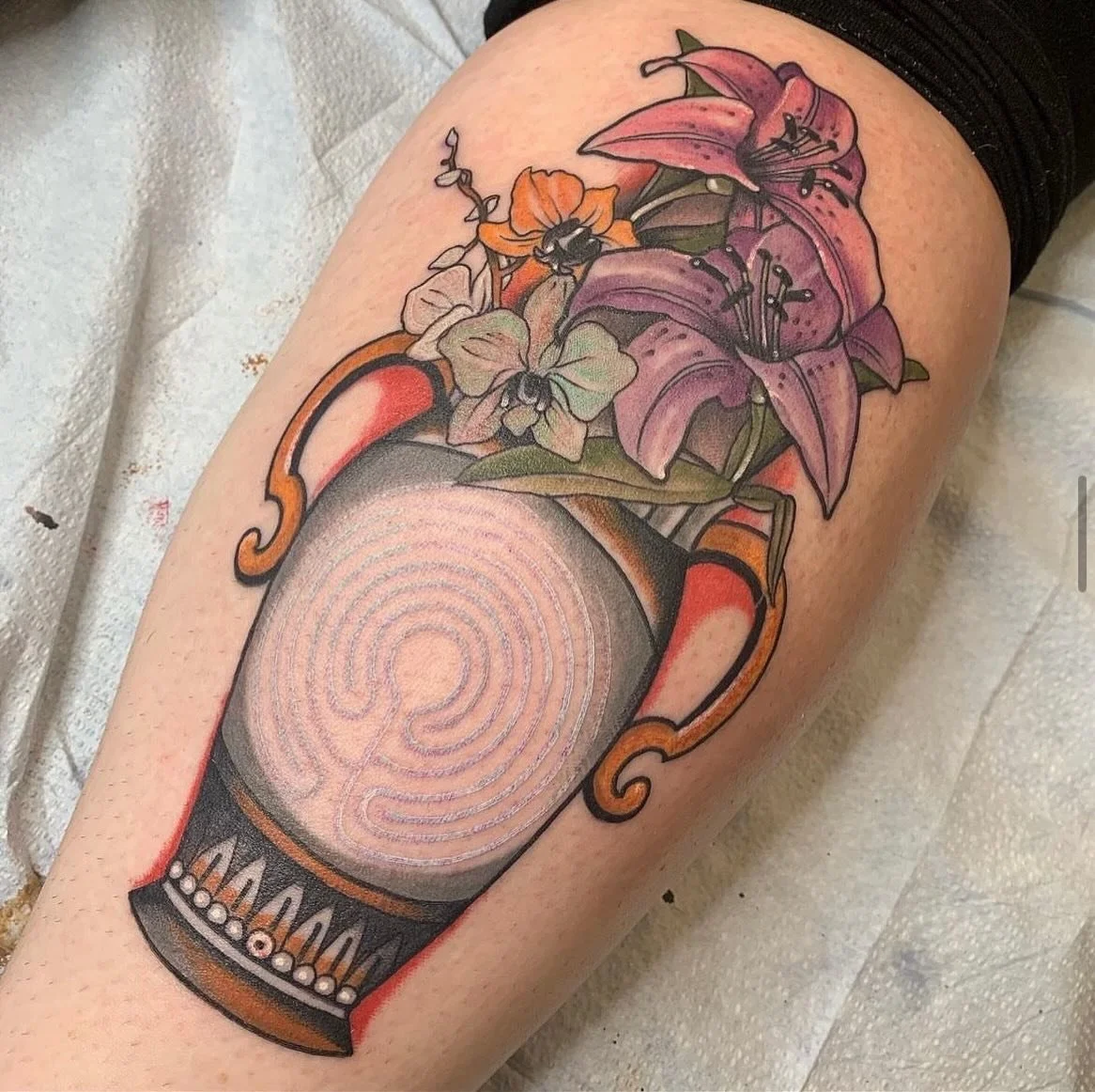 Your idea or something off the walls, @mattcrary_tbobs has you covered! 🌸

Text Matt at 314-940-3050 to set up your next appointment!