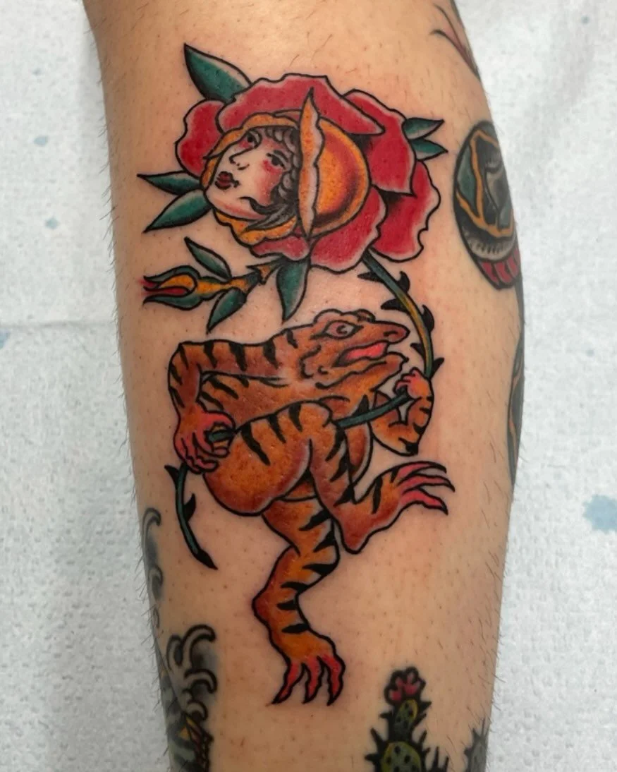 Mother fun frog made by @jakeyliketattoo 🐸

Reach out to Jake at 314-496-1912 to set your next appointment up!