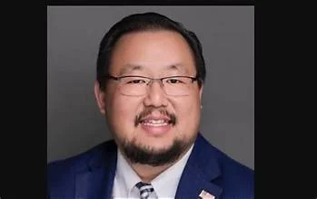 Treasurer: Yee Leng Xiong