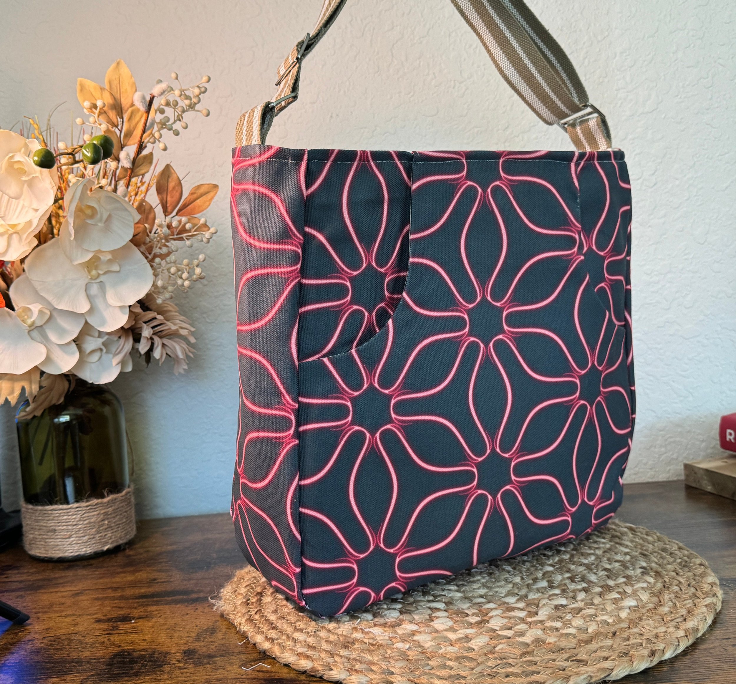 https://i.etsystatic.com/15570645/r/il/4e9fcf/5558522274/il_fullxfull.5558522274_ljpp.jpg