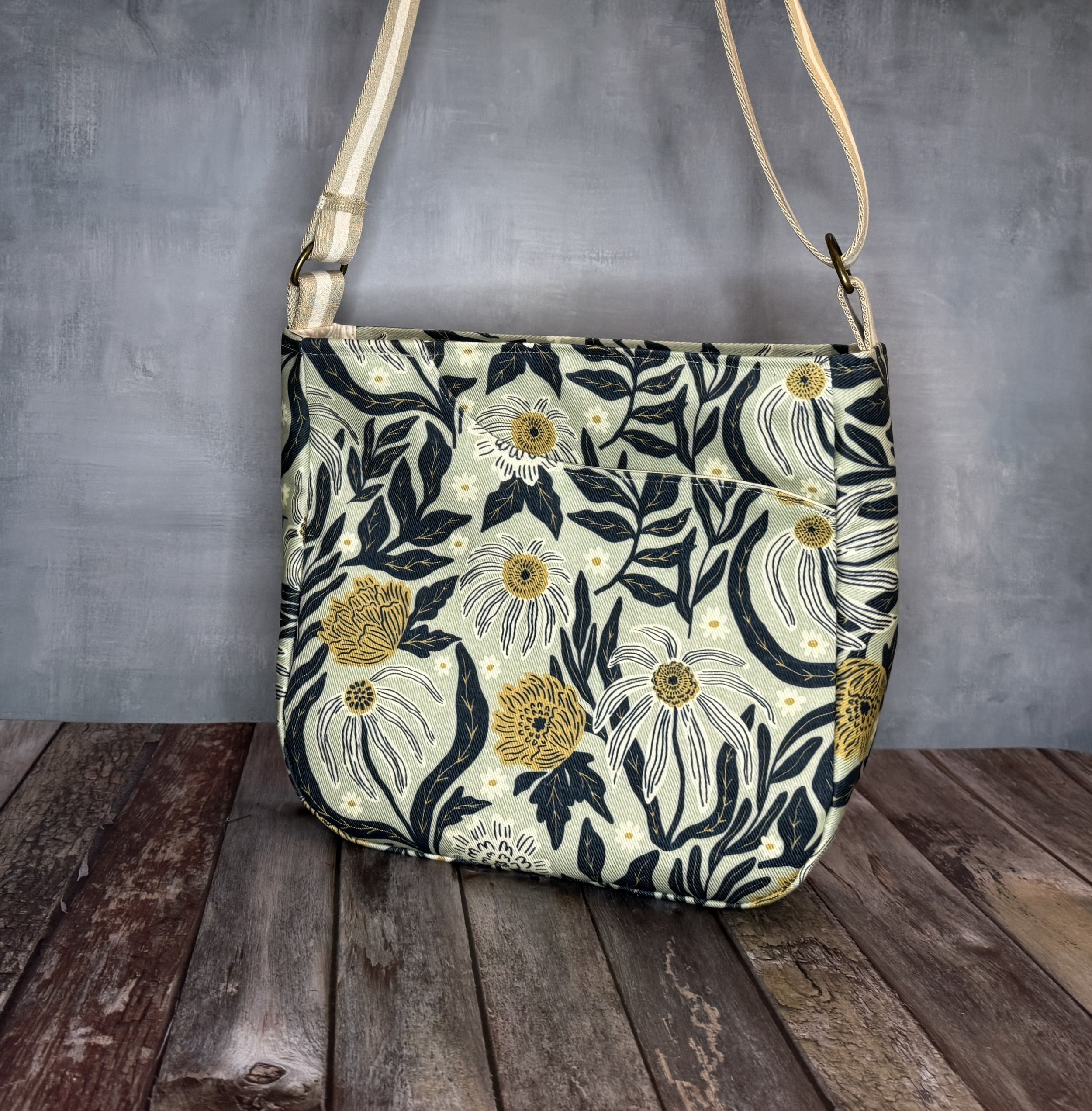 CrossBody Handbag