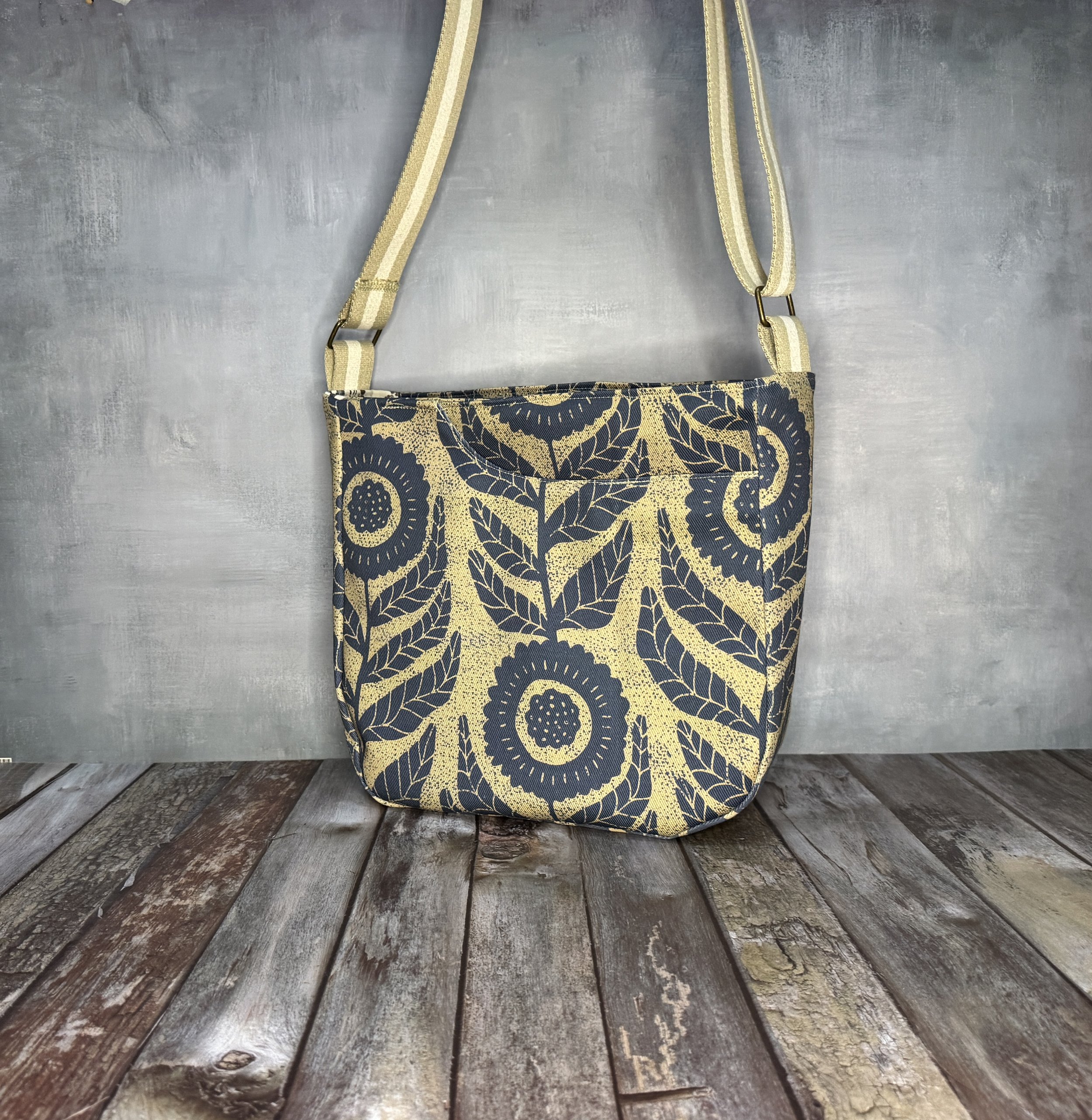 CrossBody Handbag