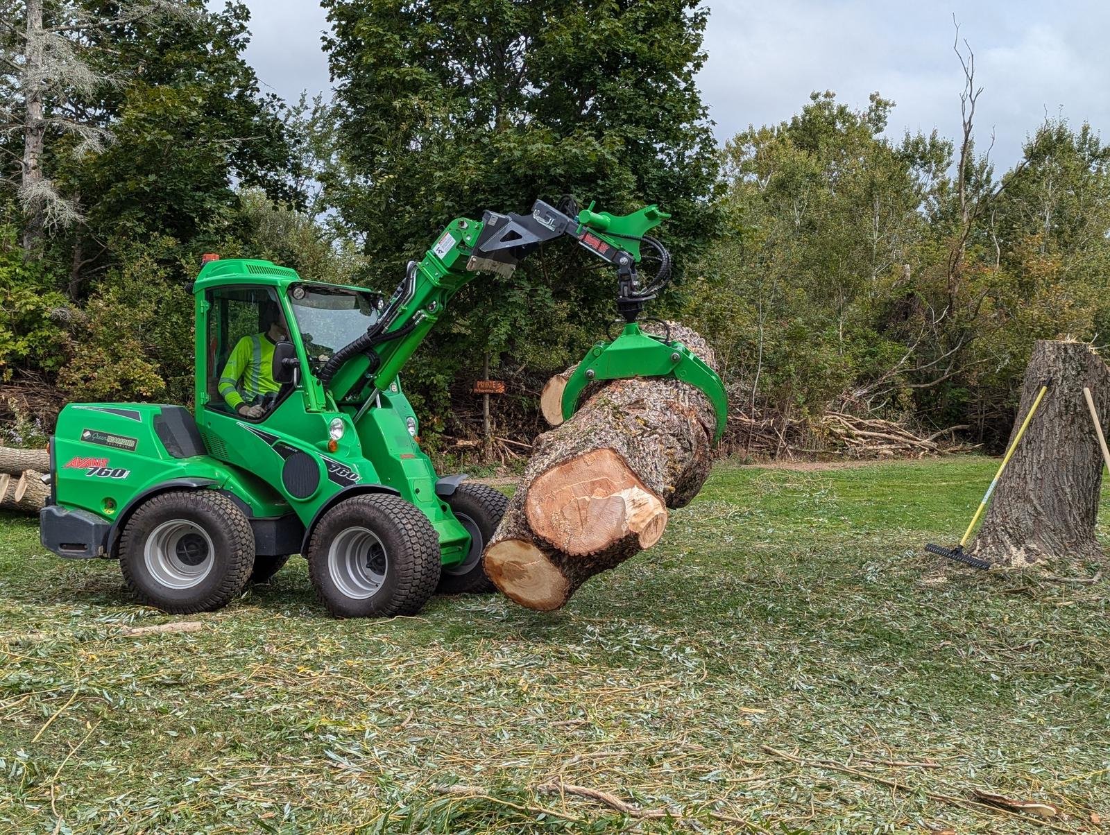 Wee-Acres-Tree-Works-3.jpg