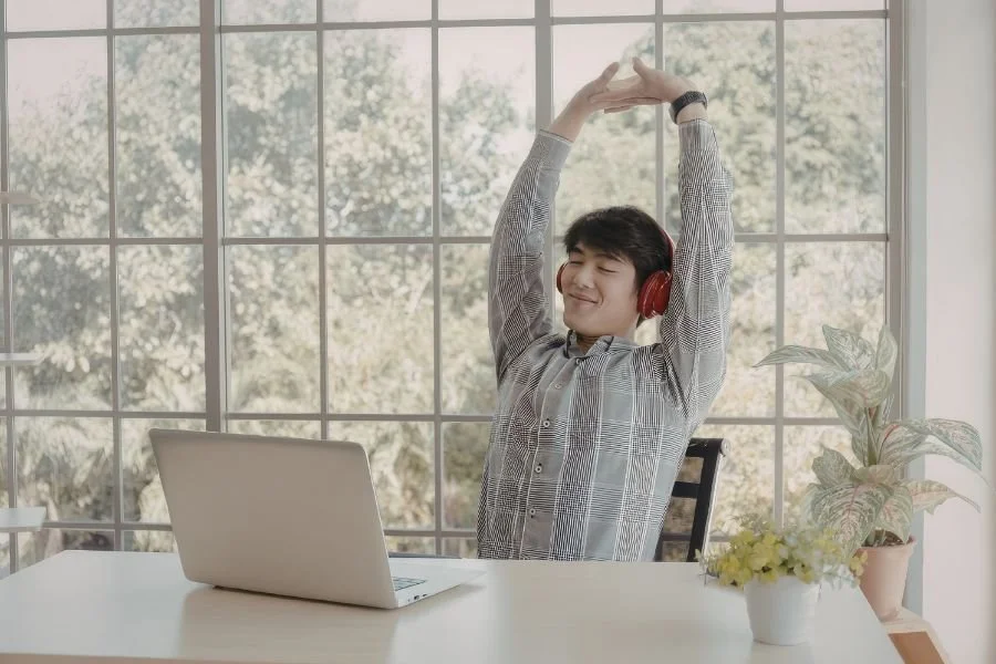 Micro-Moments That Matter: How 30 Seconds Can Change Your Mood