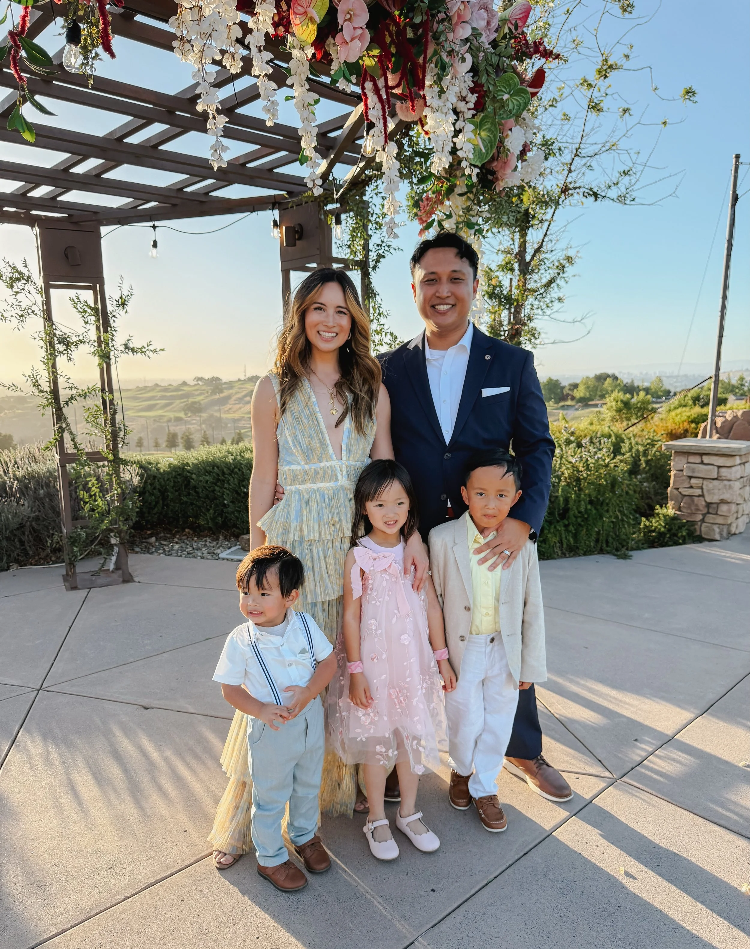 Wedding season 🌸💍 

Celebrated the beautiful couple @heyodanyo &amp; @eskim0 this past weekend with the fam and it was such a gorgeous day!! 🥹🫶🏻 It was the first time in awhile we brought all the kids to a wedding so you bet I was sweating bulle