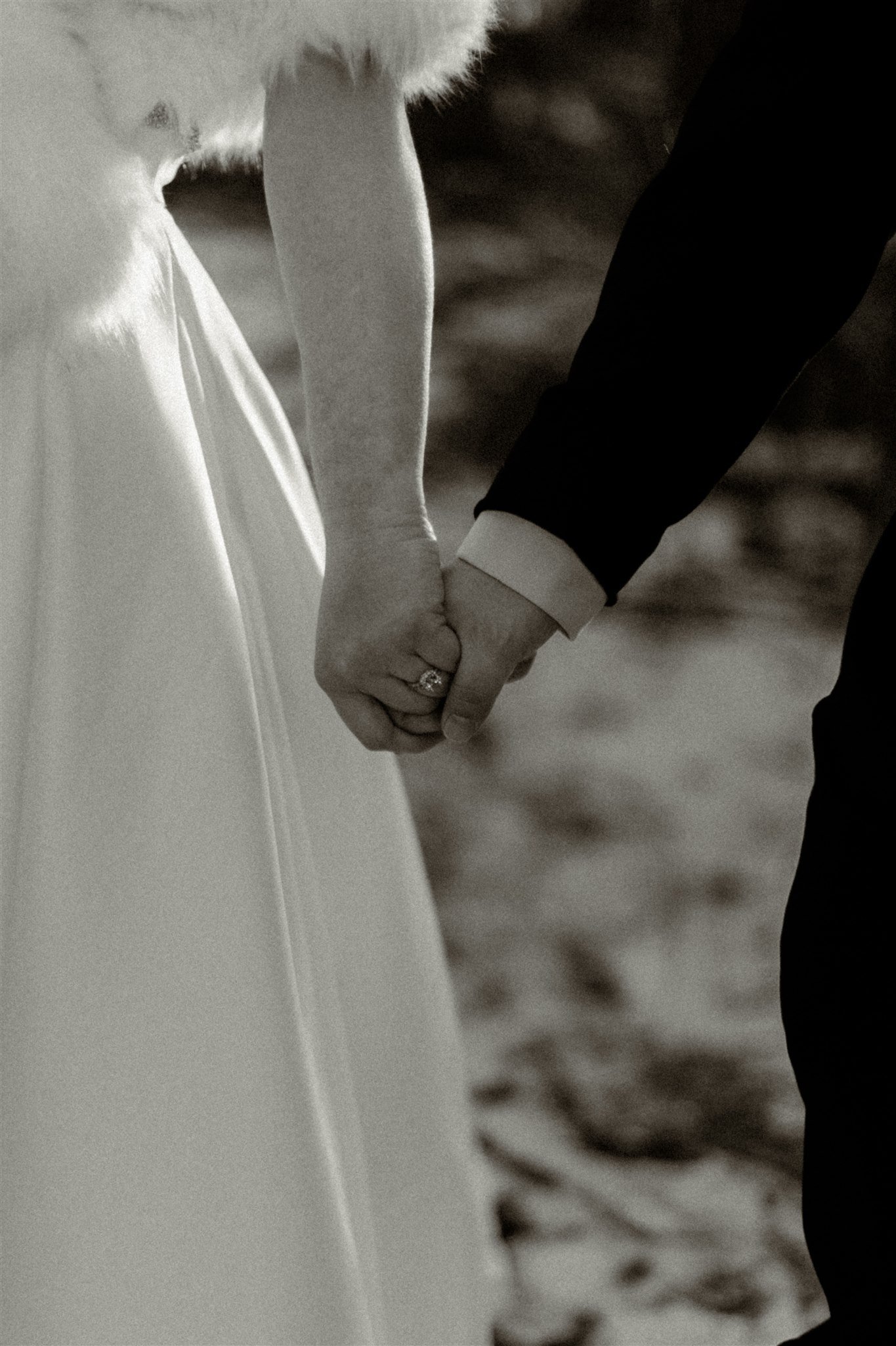 FOREST_CITY_PHOTOGRAPHS_ALEX_MICHELLE_UNION_ROCKFORD_PREVIEW_JOEL_DIDIER-34.jpeg
