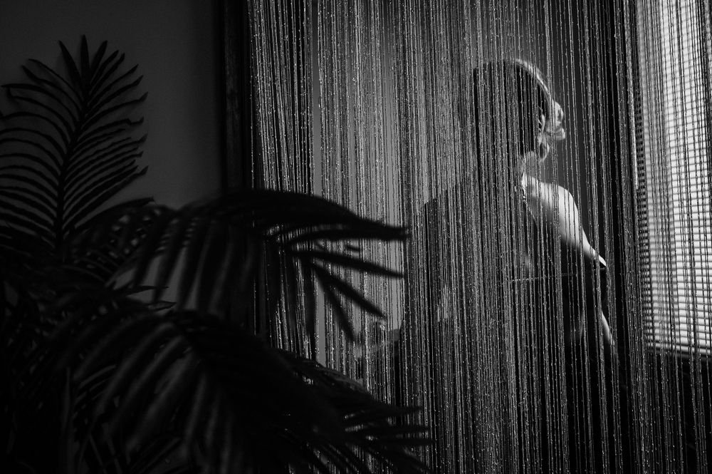 Boudoir portrait of woman by Luxury Boudoir Photographer Nue Orleans Boudoir located in New Orleans, Lousiana. 