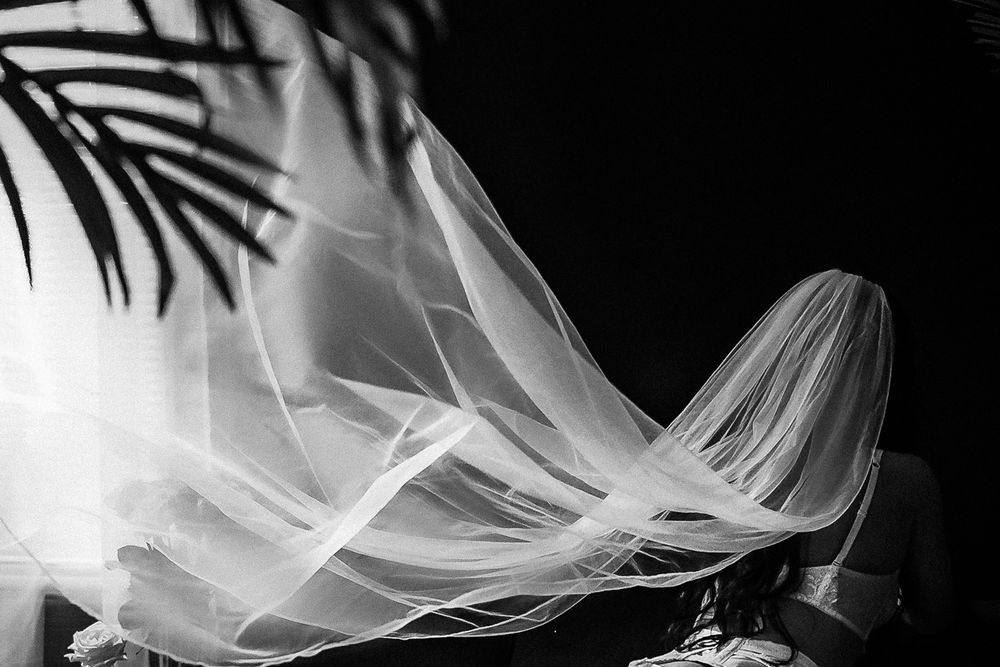 Boudoir portrait of woman by Luxury Boudoir Photographer Nue Orleans Boudoir located in New Orleans, Lousiana. 