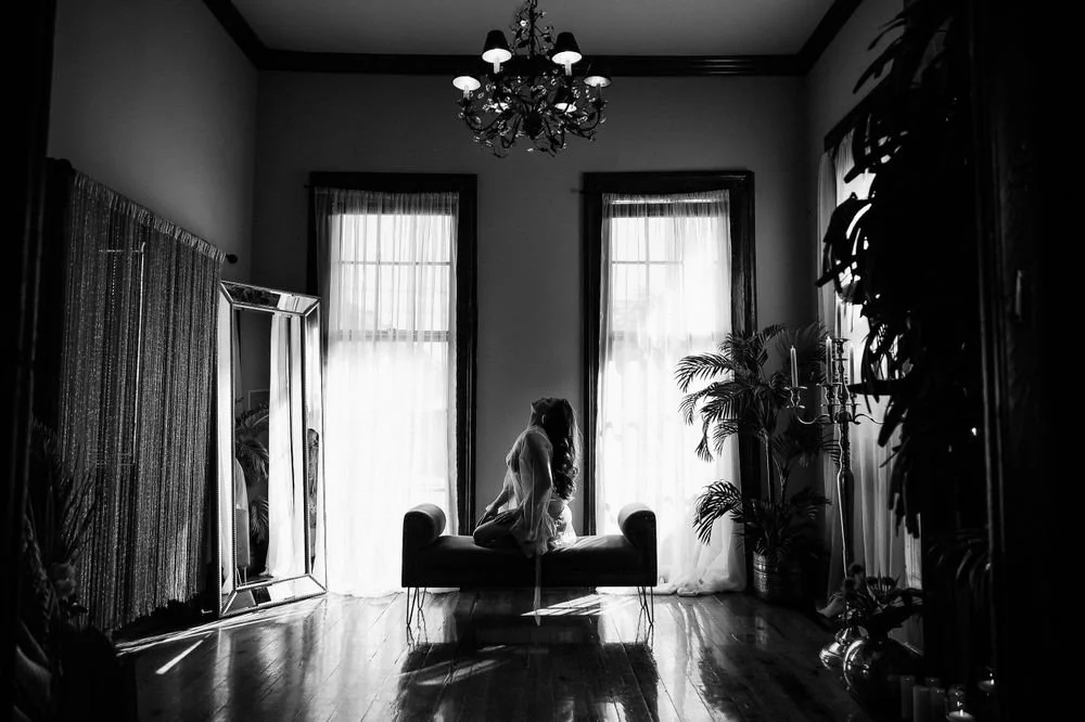 Boudoir portrait of woman by Luxury Boudoir Photographer Nue Orleans Boudoir located in New Orleans, Lousiana. 