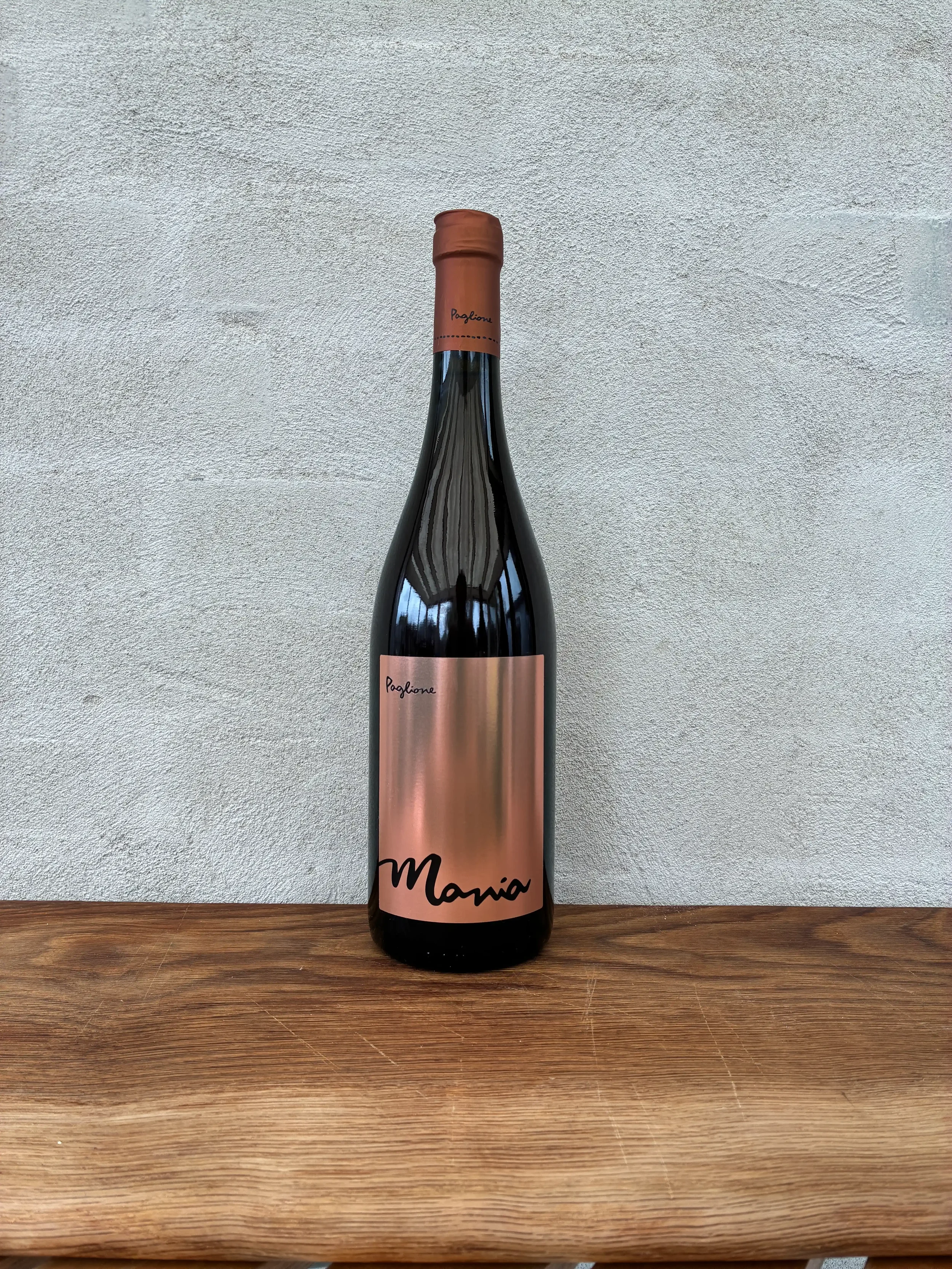 Rosévin tæt på samme DOC-tradition – lavet på Nero di Troia, Sangiovese, Montepulciano og Bombino Bianco. Orange i sin farve med noter af kirsebær og blomster og en frisk, rund balance. Krydret afslutning og let struktur. Spontan gæring, ufiltreret. 