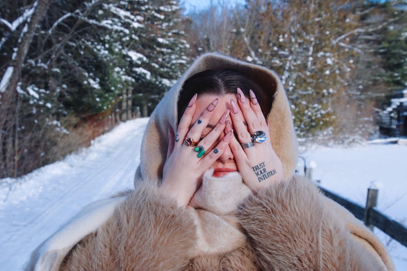 29&rsquo;s at @boraborealqc 🍾📸