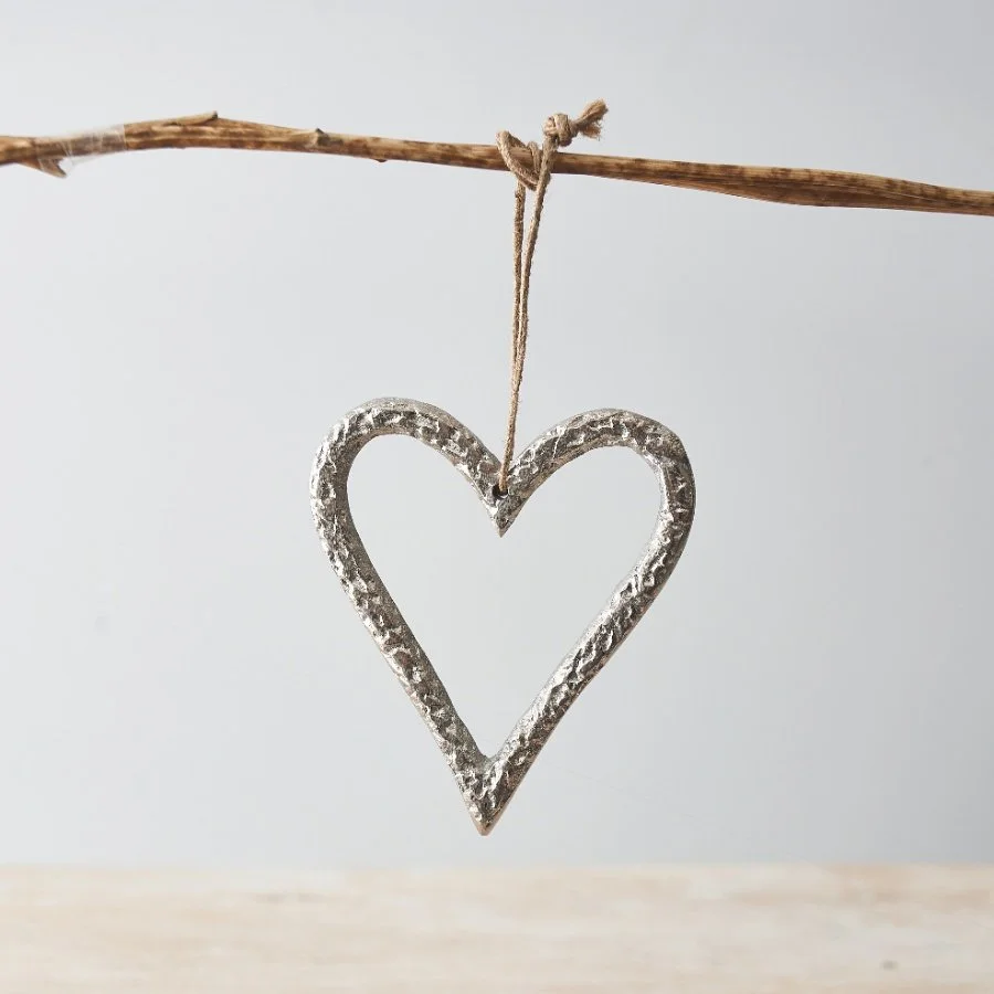 Silver Metal Heart Hanger