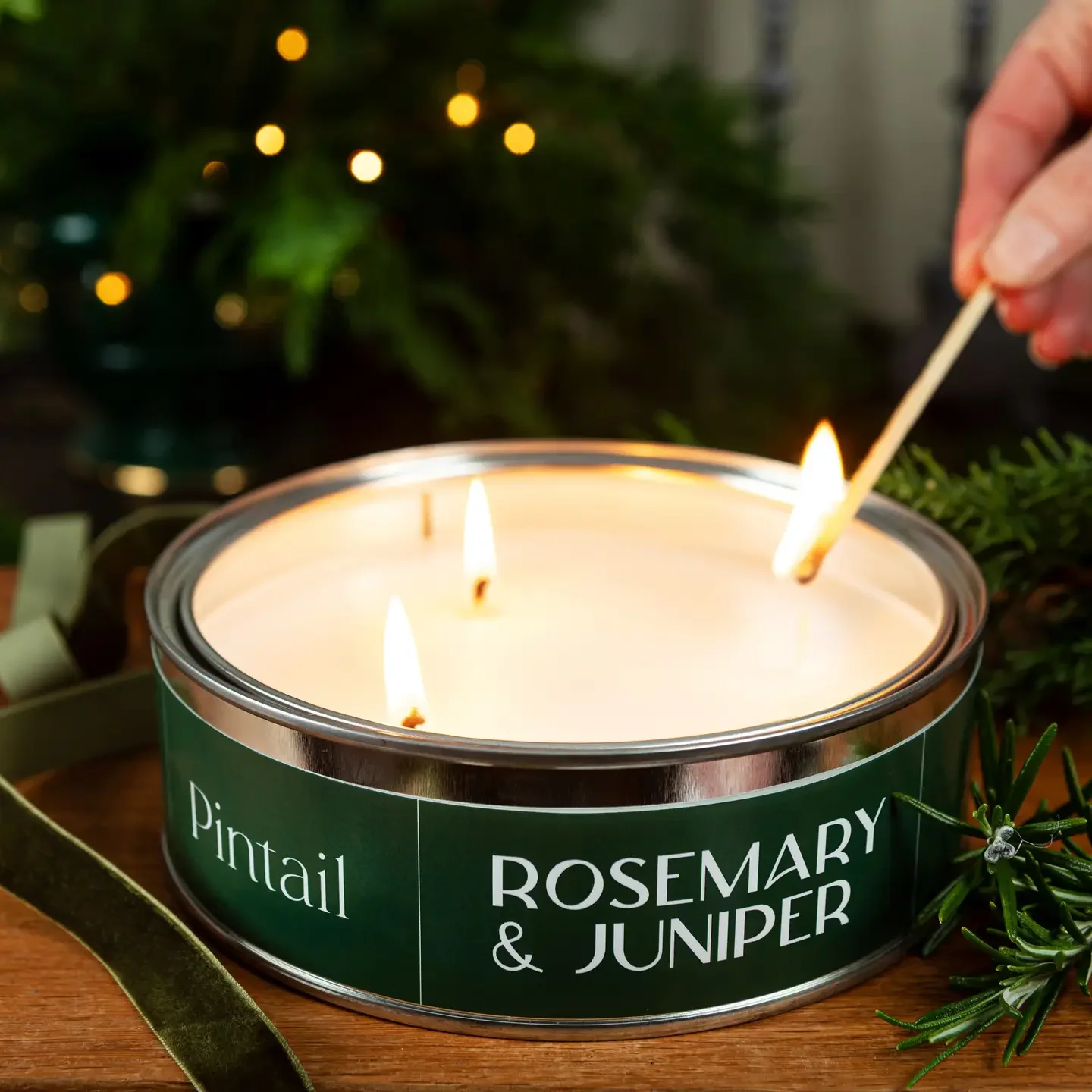 Rosemary & Juniper Triple Wick.webp
