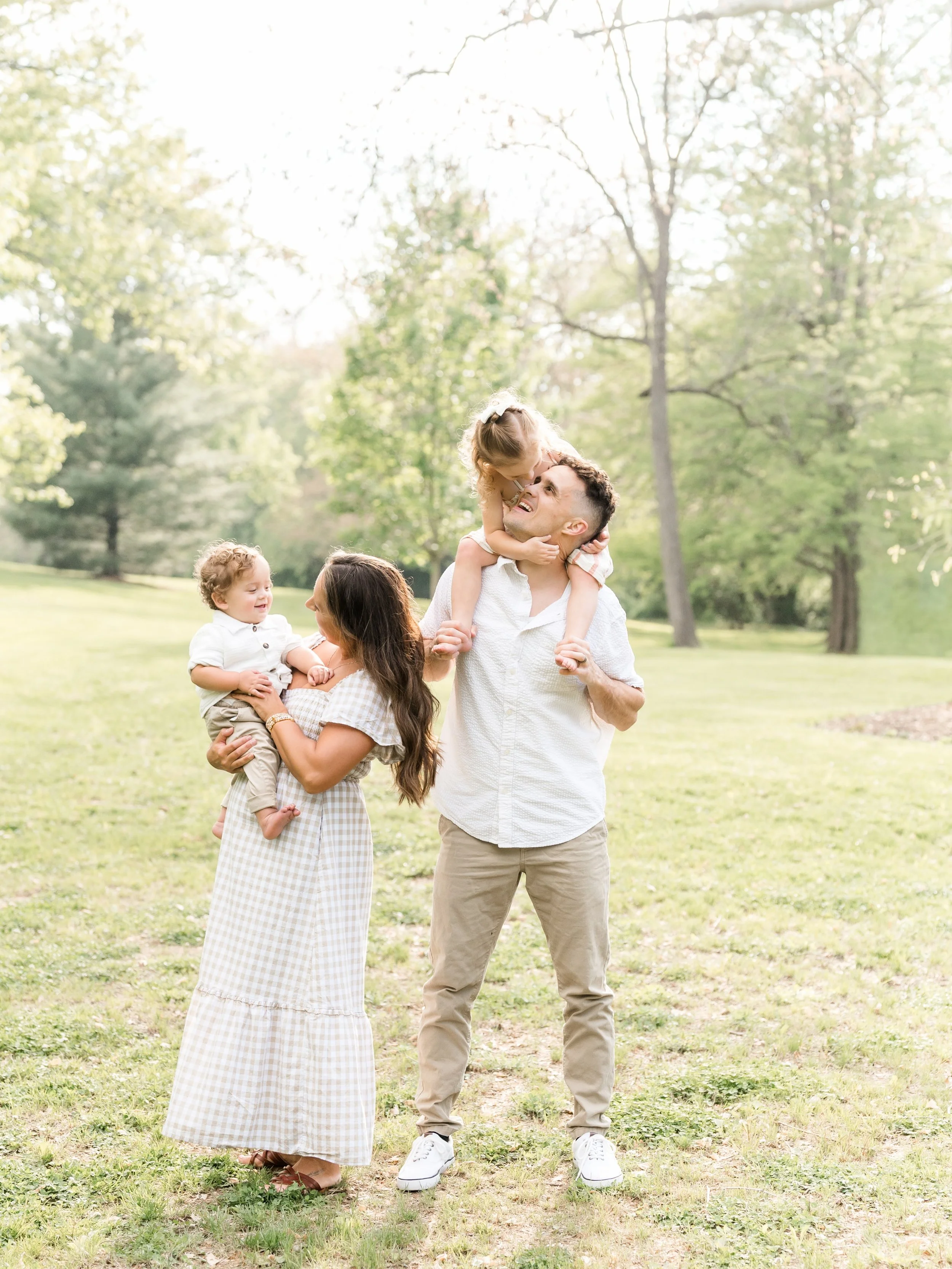 The Wilkinson family is back &mdash; now a party of four. 
 There&rsquo;s never a wrong time to update your family photos and preserve the moments you never want to forget. Because these seasons of life deserve to be remembered forever. 
.
.
.
#famil