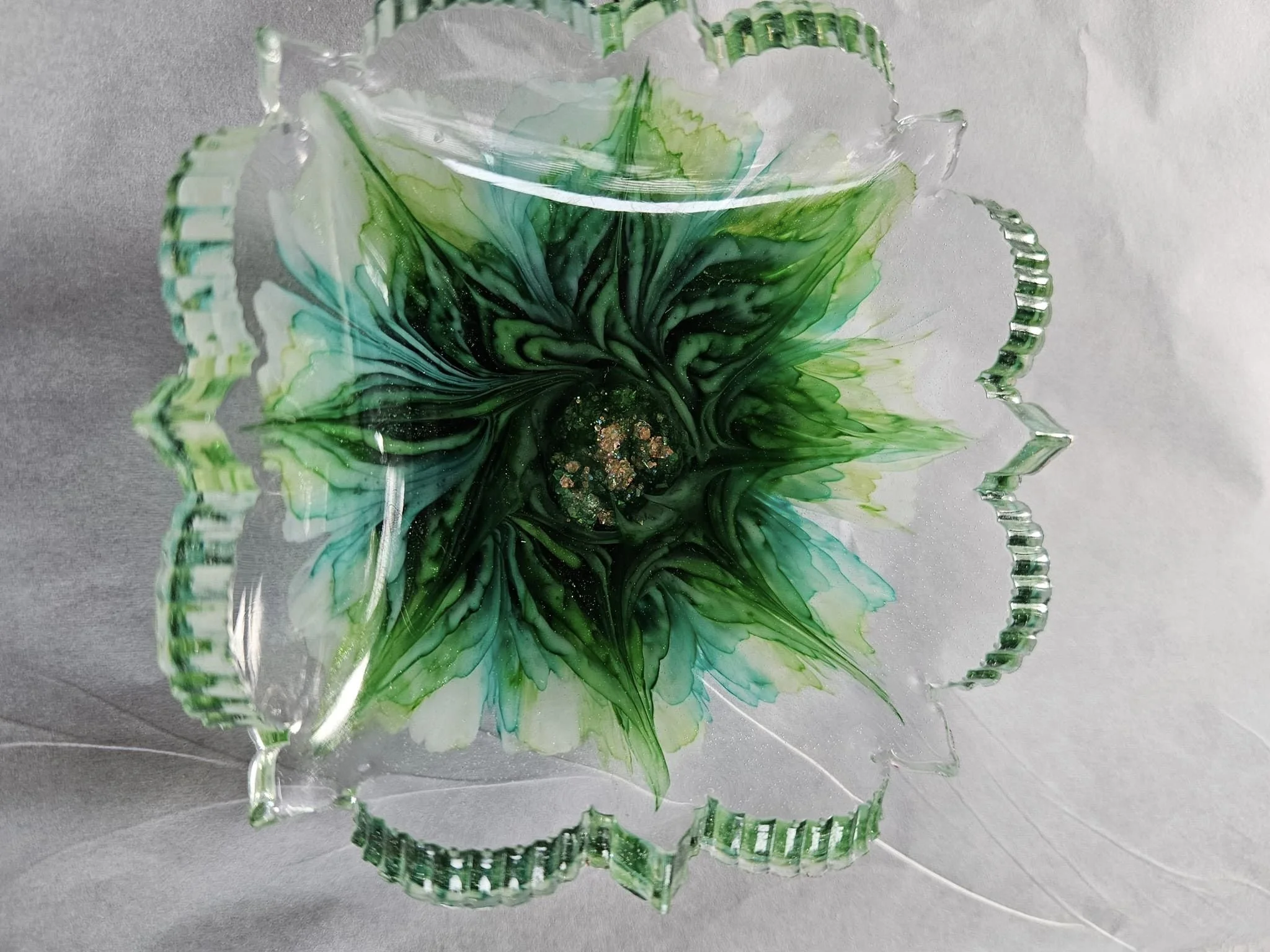 ArtfulSisters-HomeDecor-Tabltop-ResinBowl-GreenBloom.jpg