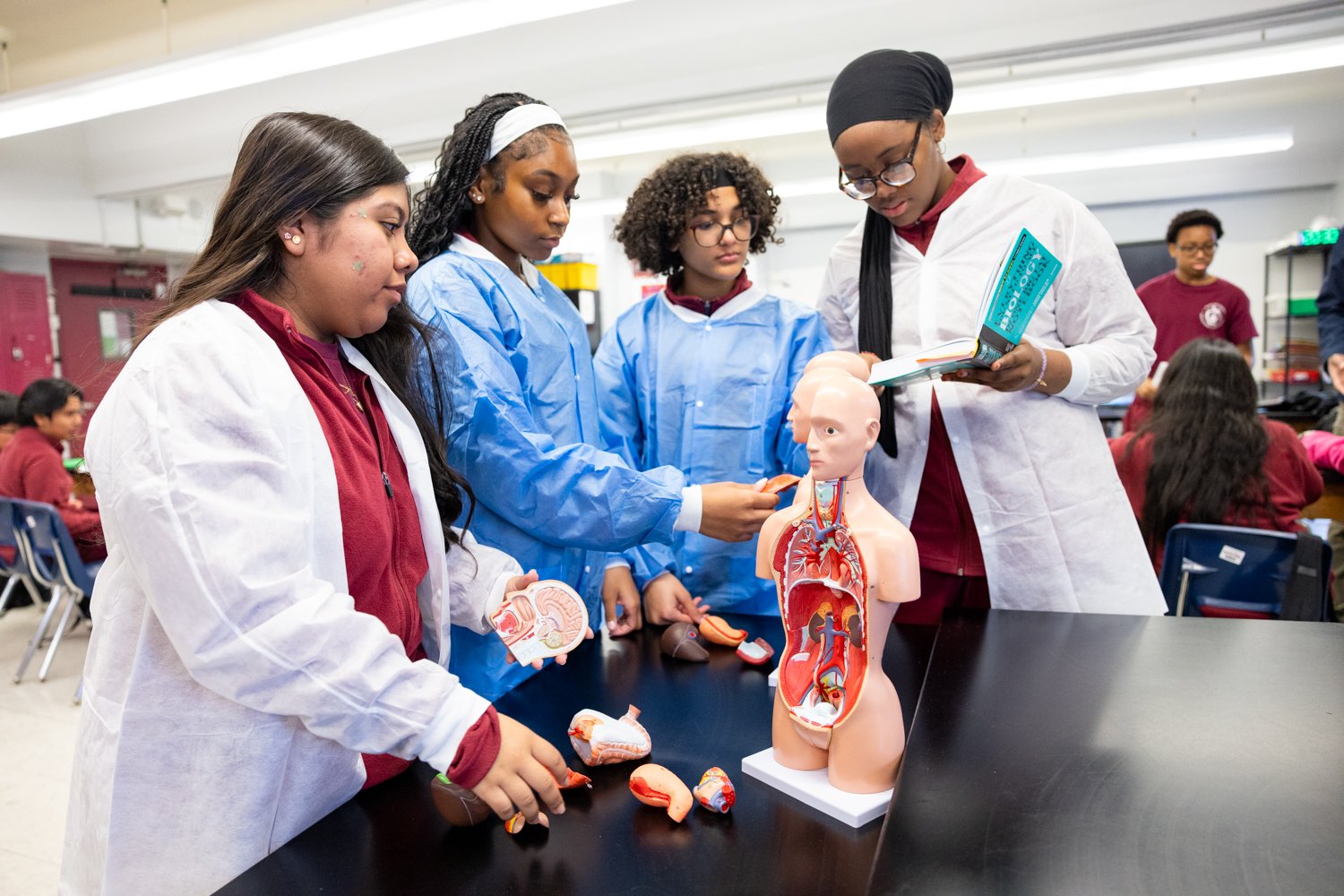 Academic Programming — Dr. Izquierdo School