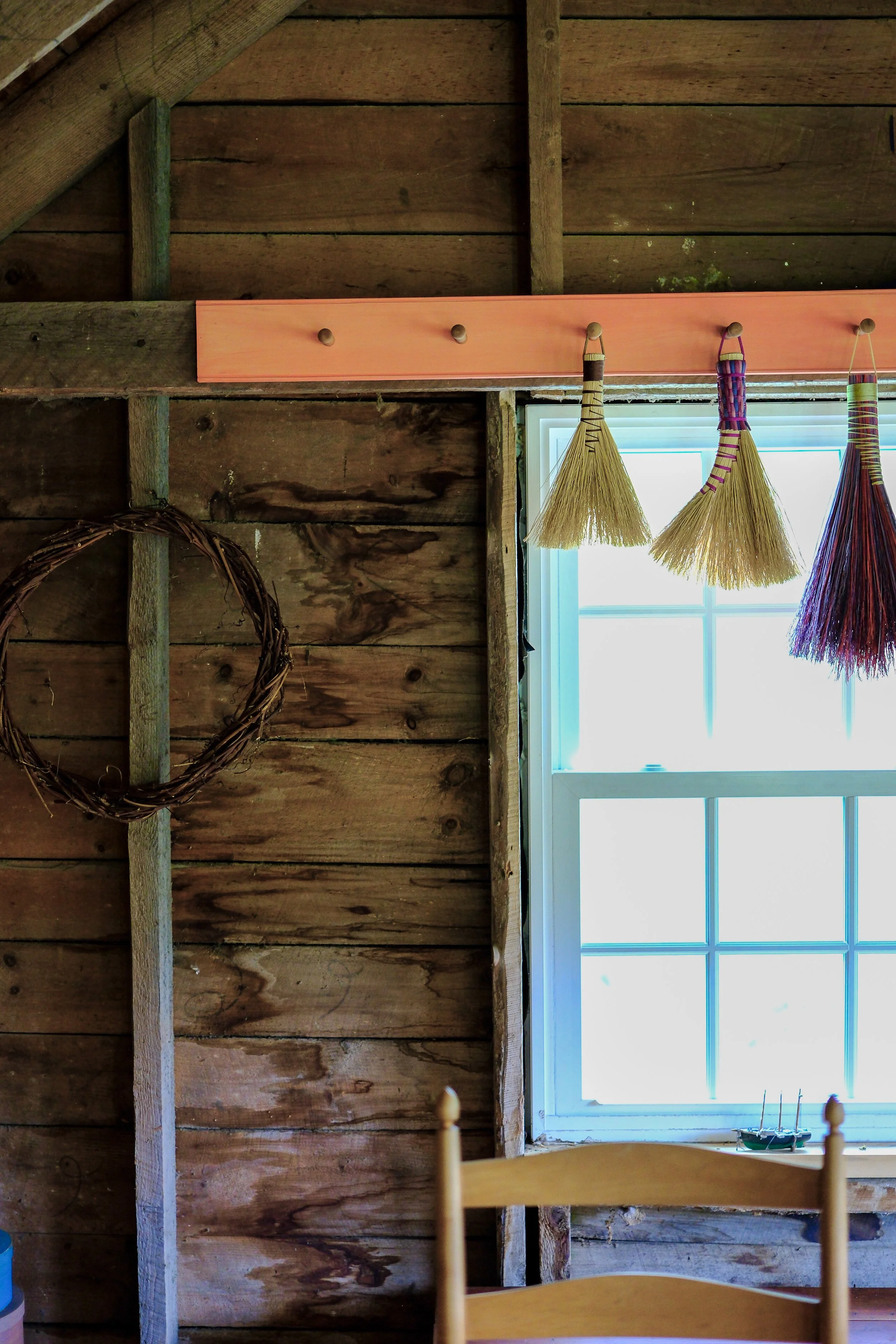 Shaker Peg Board