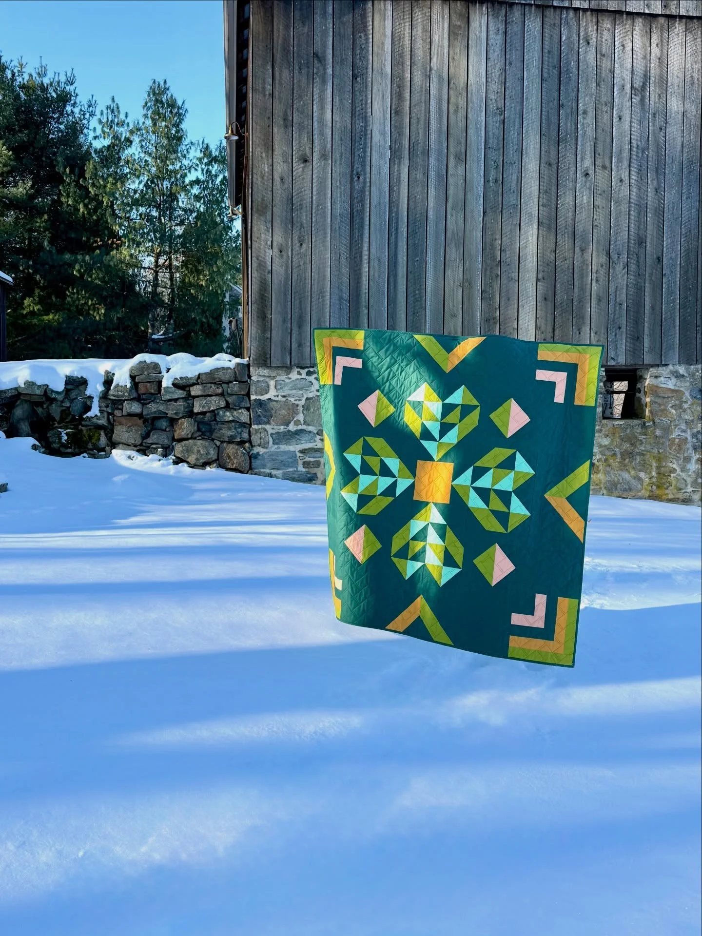 Interrupting your Clover &amp; Craft content for a little Celtic goddess energy&hellip; ✨ 

Meet BRIGID, the newest addition to Quilt Brew&rsquo;s Celtic Goddess series, featured in Issue 69 of Make Modern Magazine!  @makemodernmagazine 

Brigid is t