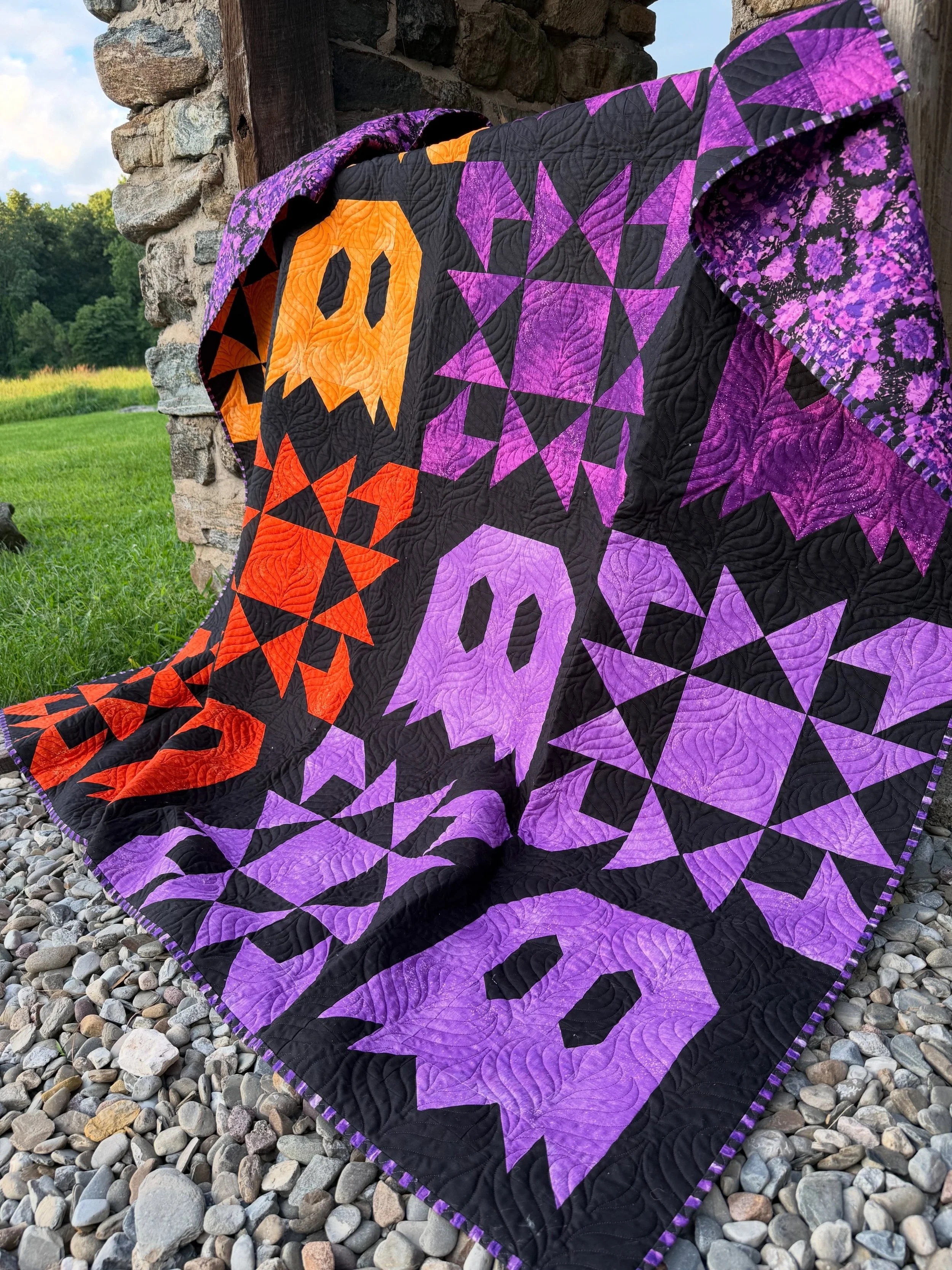 As she said&hellip; better get to livin&rsquo; 

If you&rsquo;ve been following along I went full in and started to teach myself longarm quilting. I confess I have no clue what I&rsquo;m doing but this is &ldquo;livin&rdquo;&hellip;trying and learnin