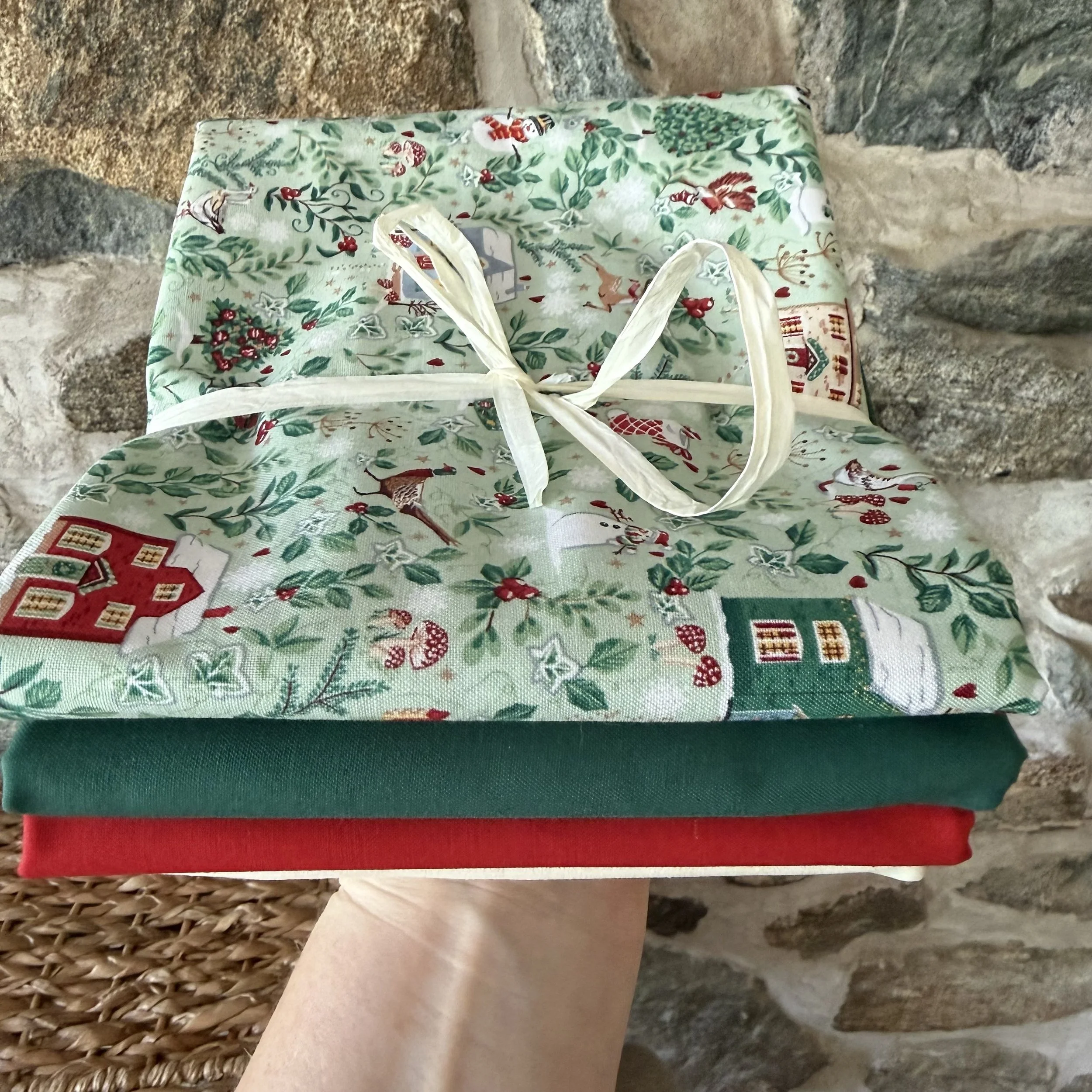 Christmas Green 2.jpg