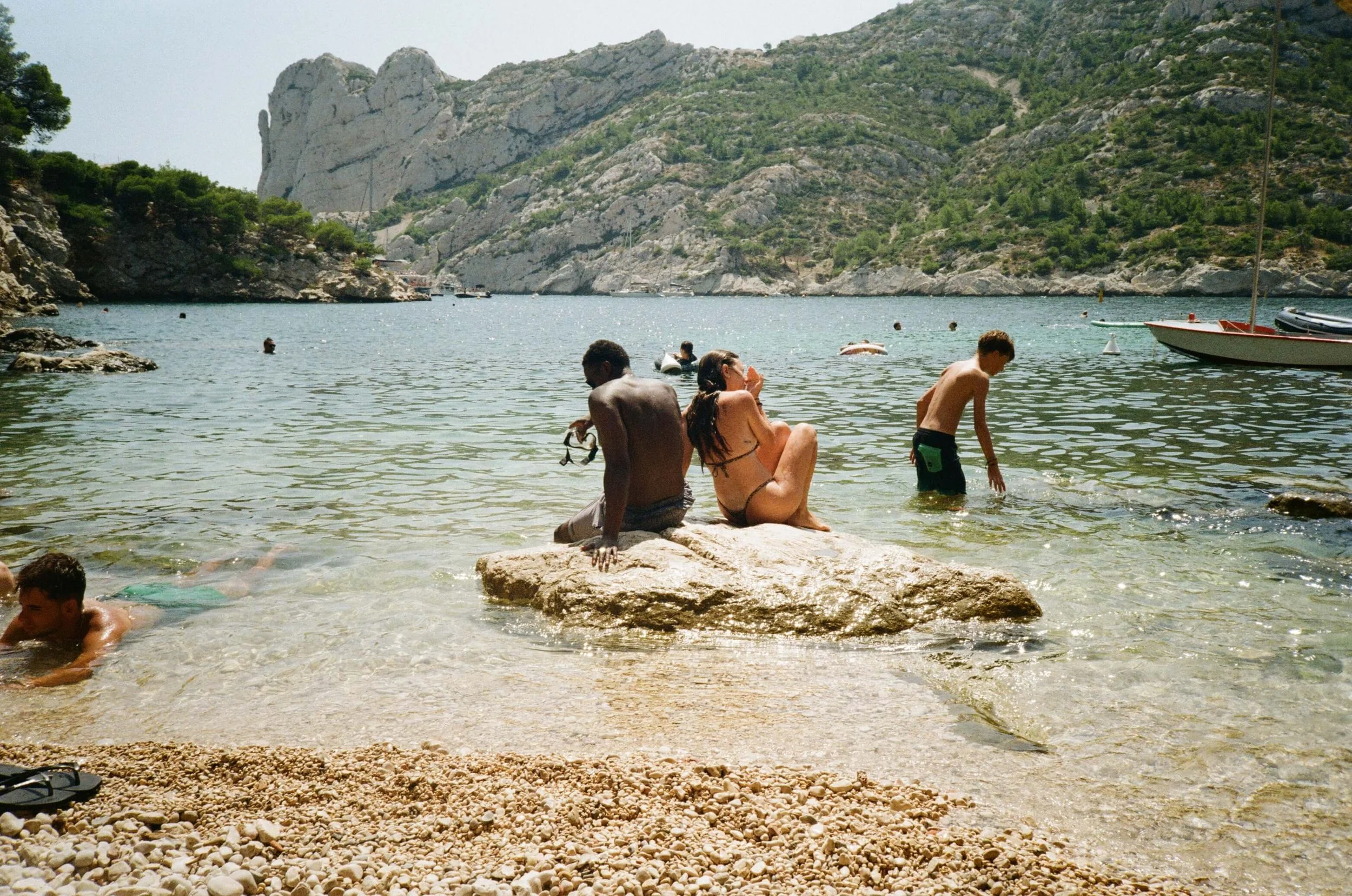 shot on Nikon 35L AF - Marseille