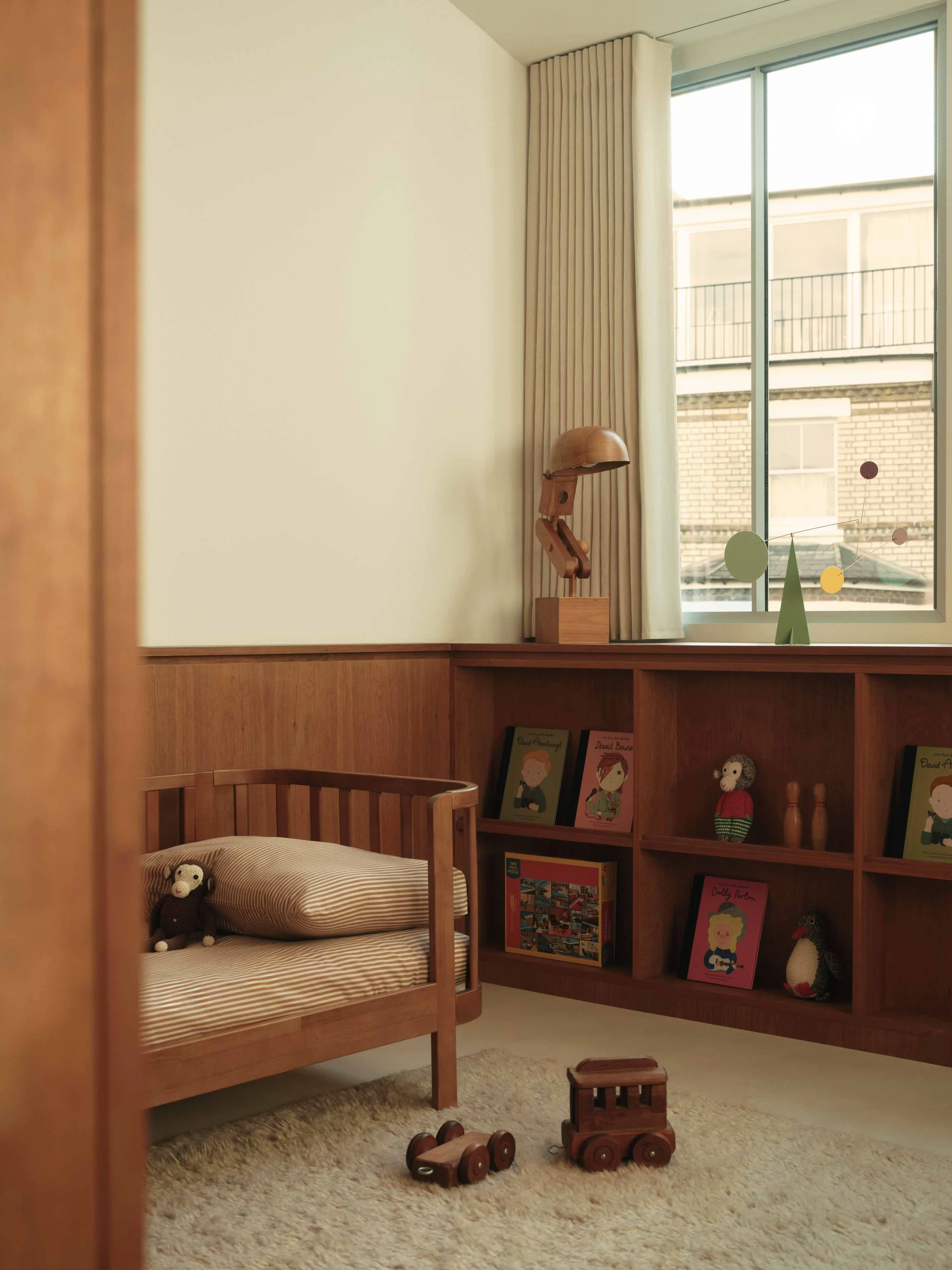 Pine Heath by Studio Hagen Hall / Photography - Felix Speller