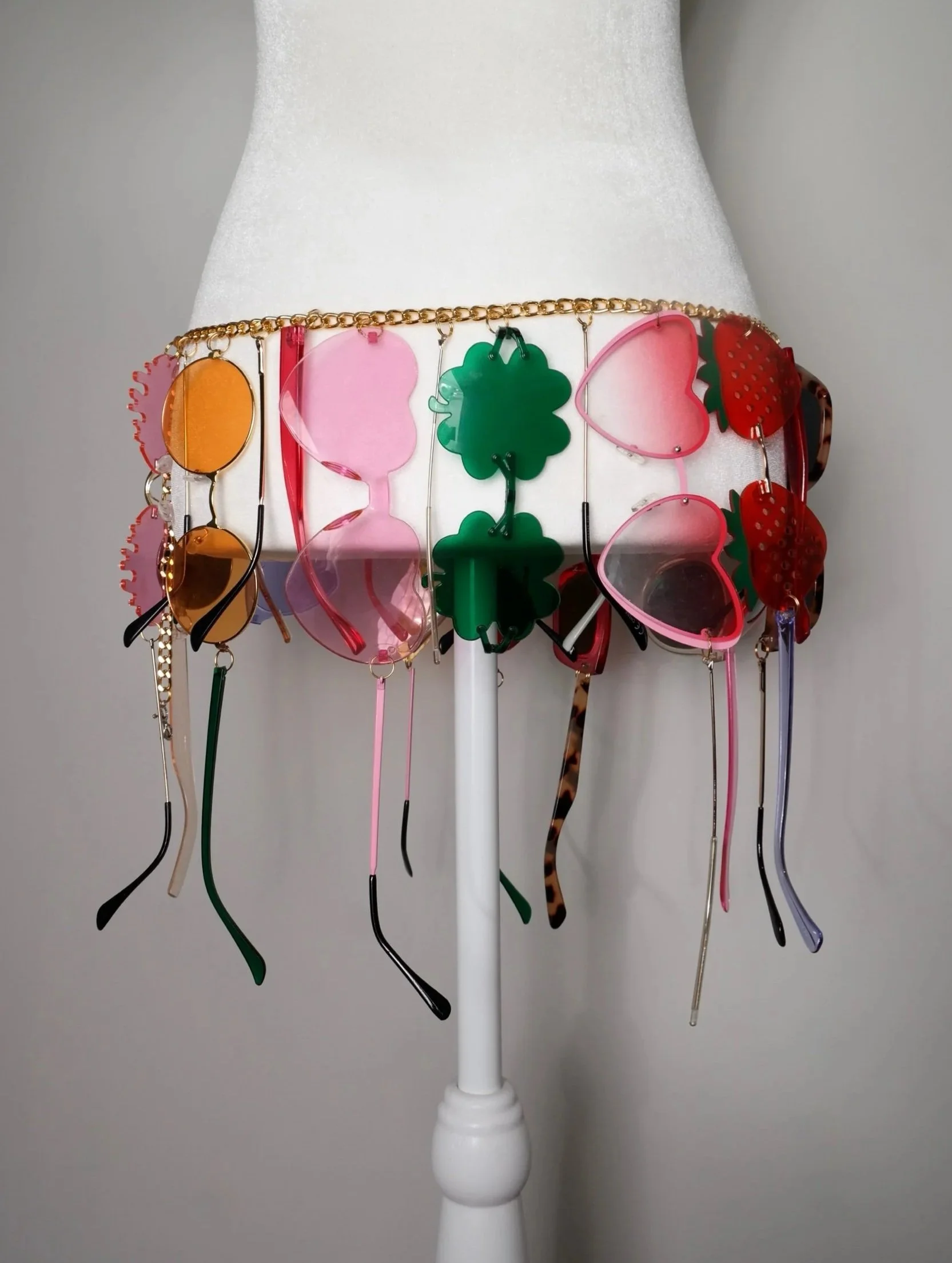 Campy Sunglasses Waist Chain / Shades Skirt