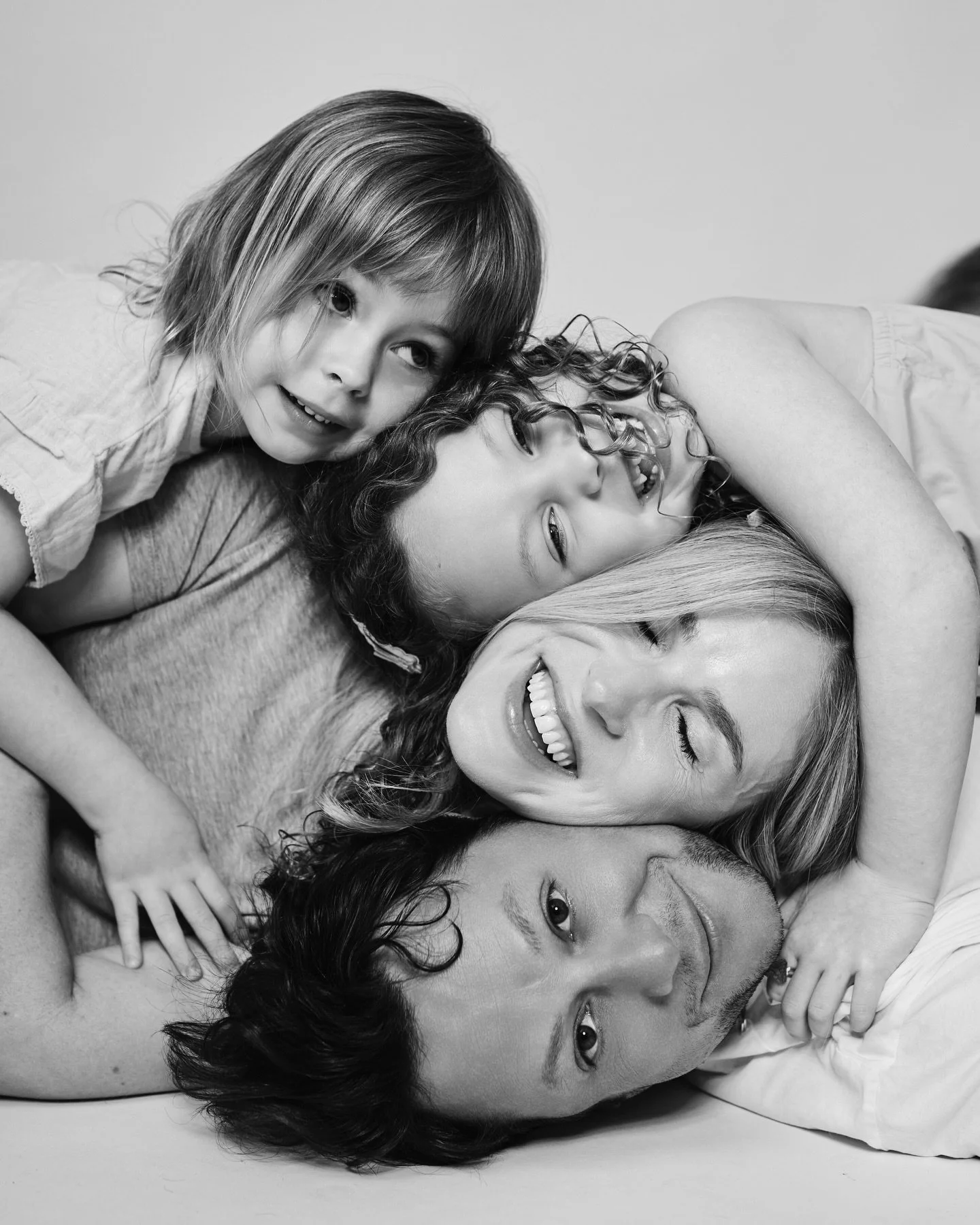 Michelle, Elliot, Lilah, Izzy