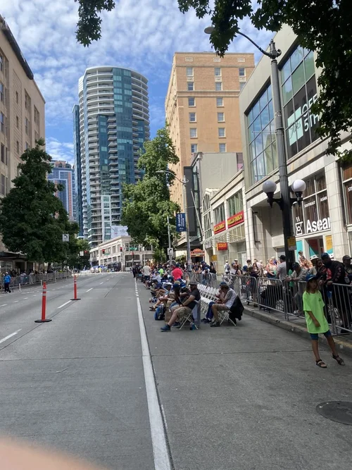 Alaska Airlines Torchlight Parade 2025 Schedule & Tickets — Seafair