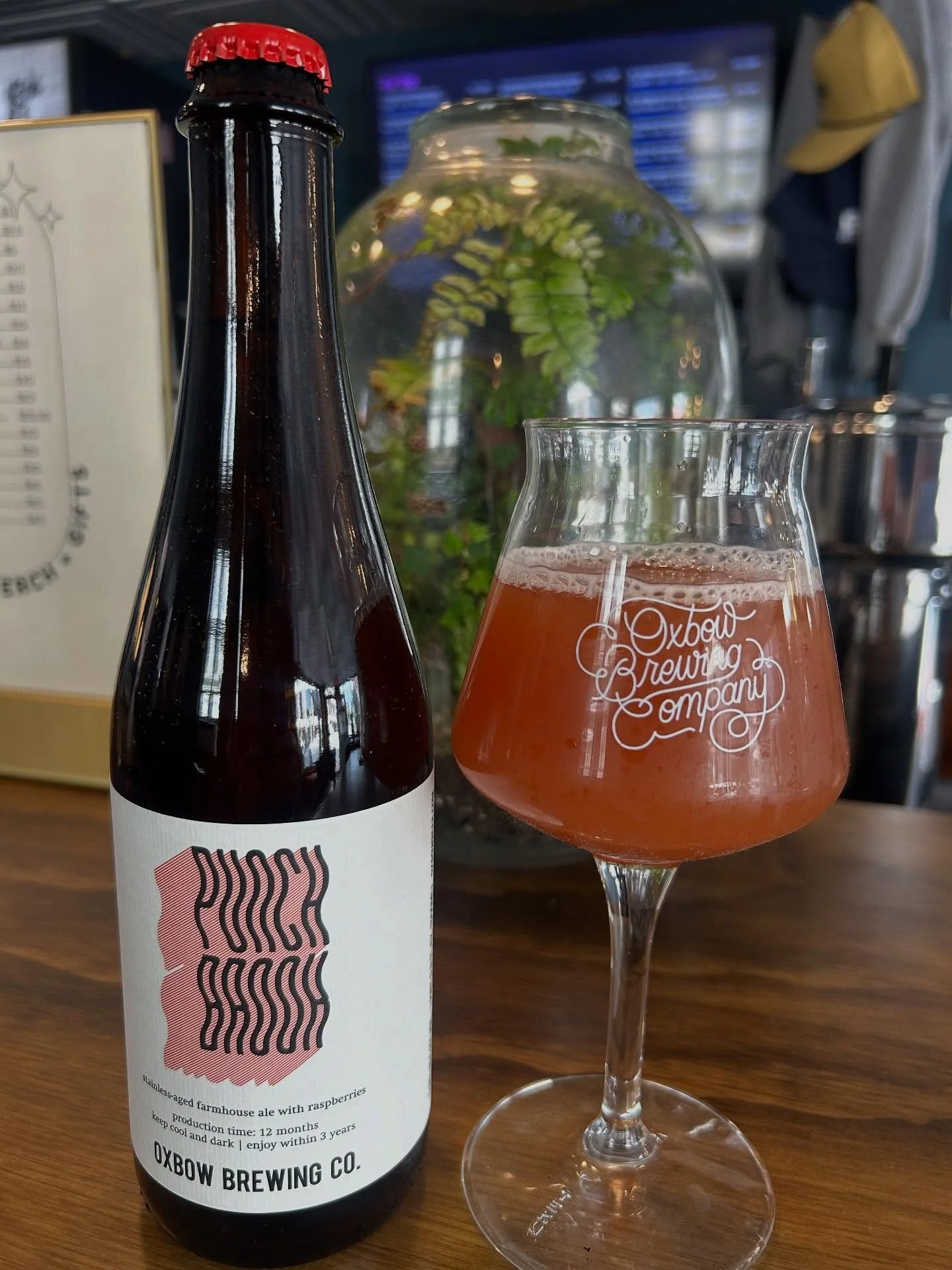 ✨ Now on Tap + To Go: Oxbow Punch Brook

A mixed-fermentation farmhouse ale aged on Maine-grown raspberries. Bright, rustic, and full of character.

🍺 Draft pours at the Hub
🍾 Bottles available to take home

Come sip the season with us!

📍 Portlan