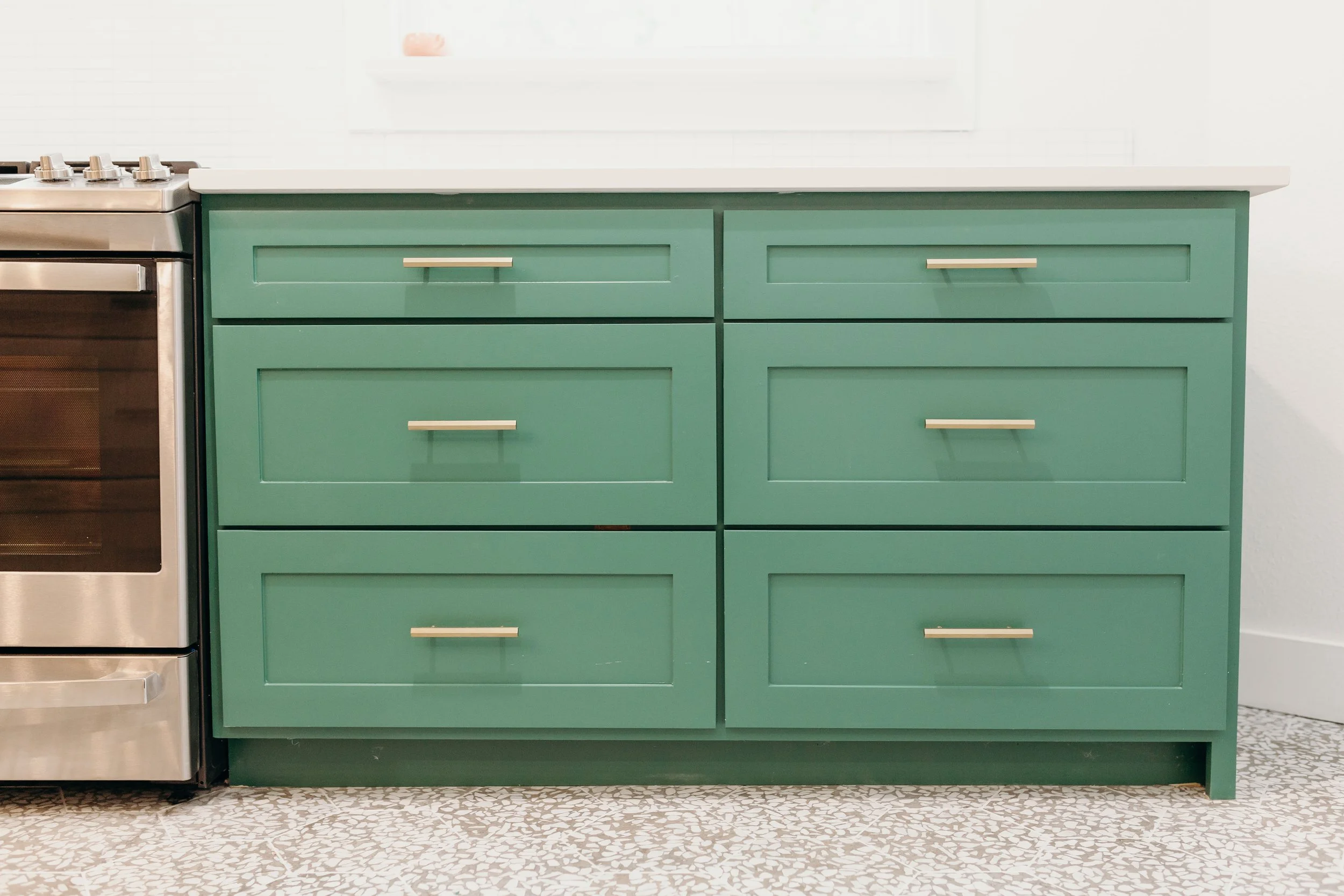 Classic cabinet modeling for kitchen interior by 6th Ave Homes