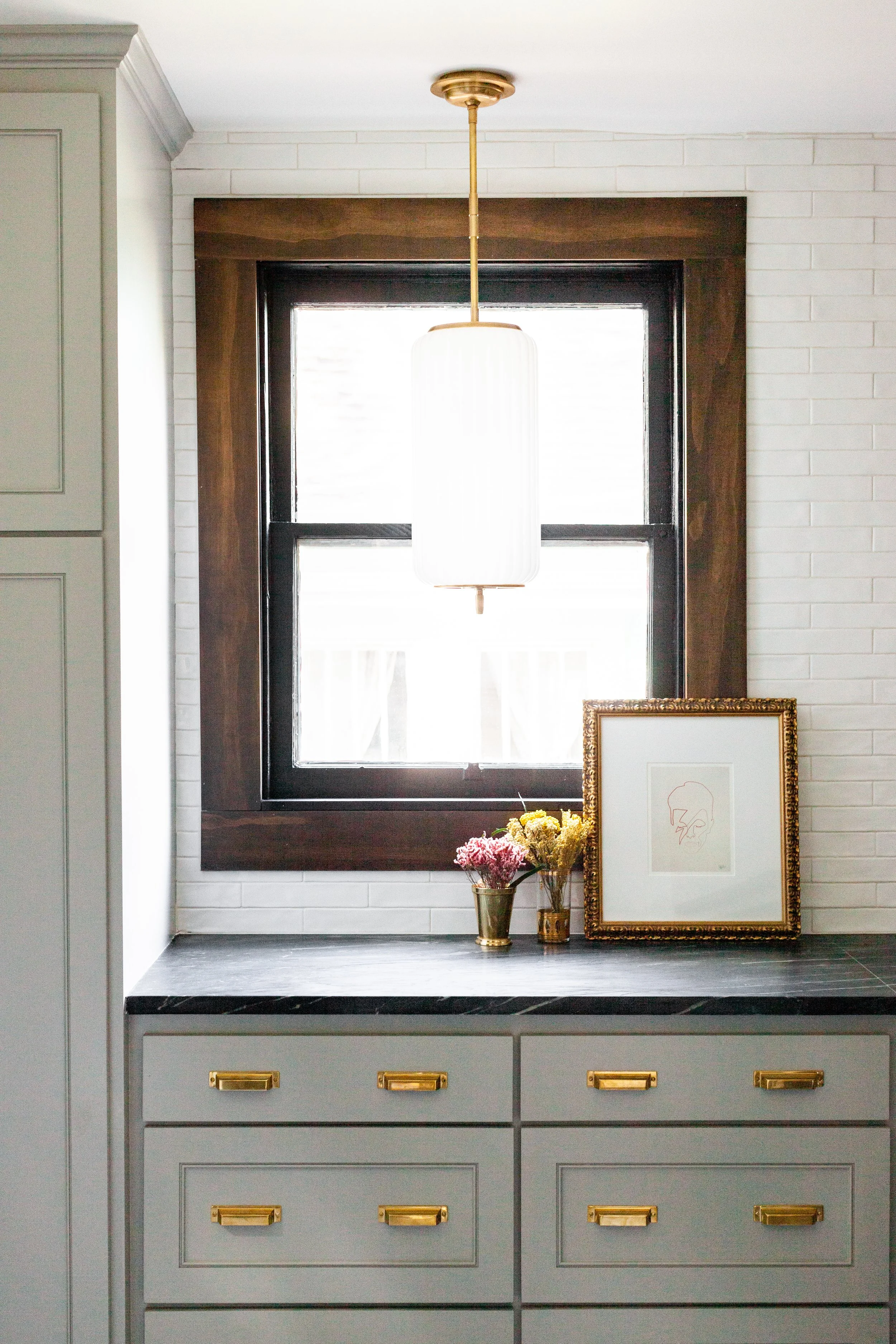 Luminous kitchen transformation for College Ave, Fort worth, Texas