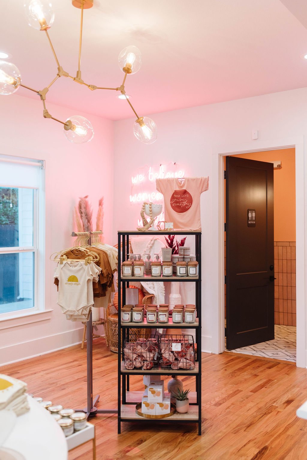 Inspired interior by the beautiful jewelry and candles the ladies at The Worthy Co. create