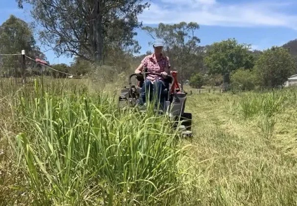 8 Acres with the ALTOZ

👉 Read the latest blog: https://www.altozmowers.com.au/news/8-acres-with-the-altoz

Managing acreage doesn&rsquo;t have to mean calling in contractors. Discover how ALTOZ tracked mowers make light work of large properties, to