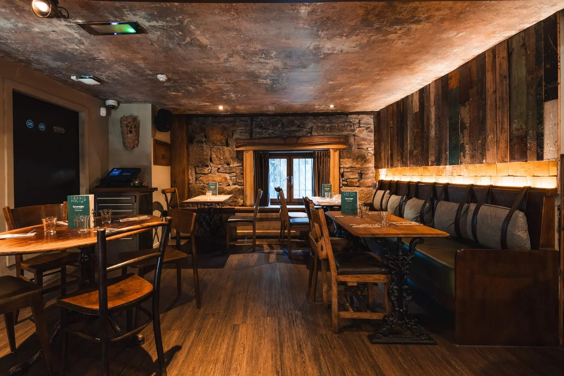 Stravaigin 19-min.JPG