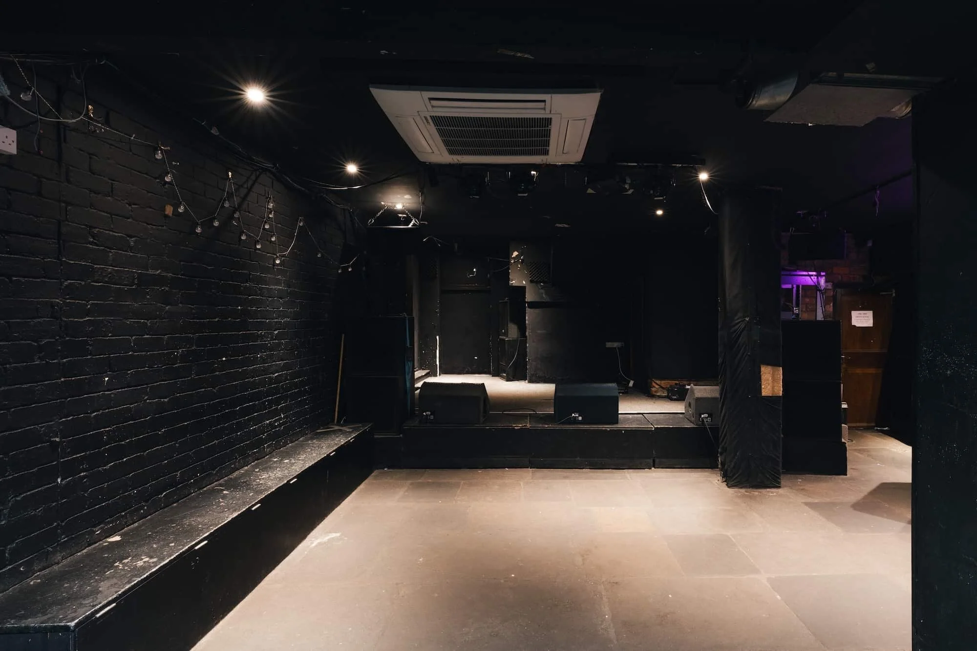 The Hug and Pint 15-min.jpeg